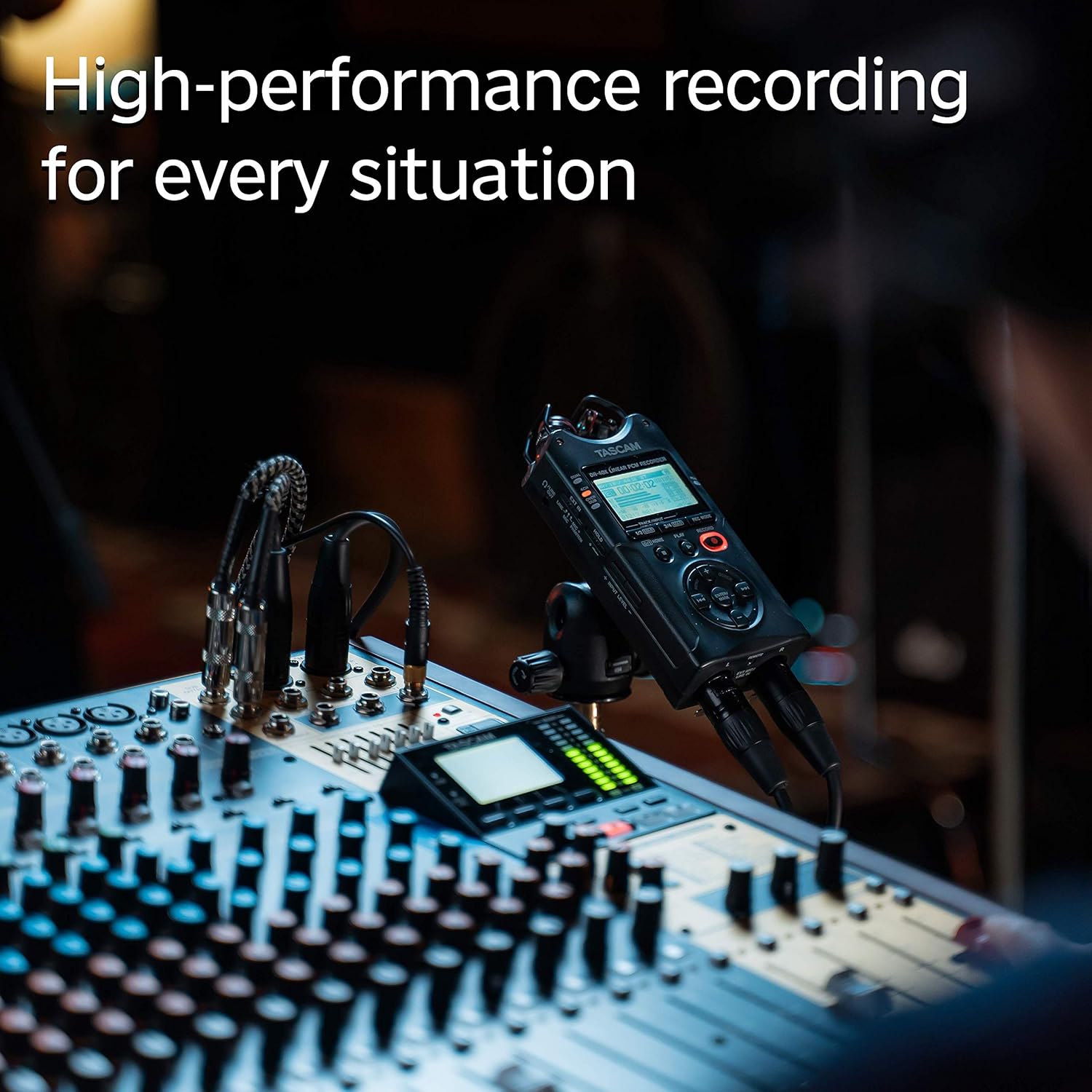 Tascam DR-40X Four-Track Digital Audio Recorder and USB Audio Interface, Black : Tascam: Musical Instruments