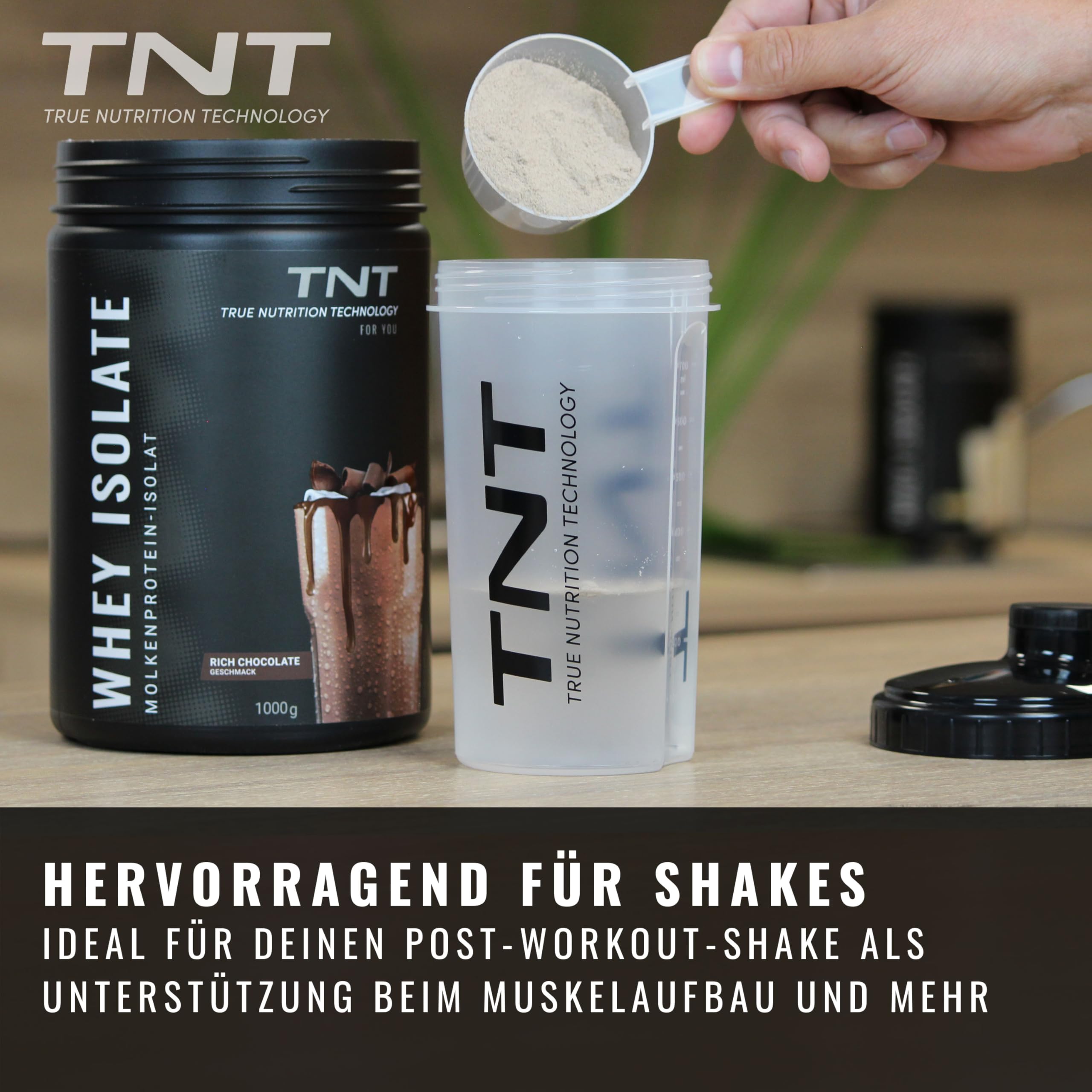 TNT Whey Protein Isolate (1kg) • Eiweiß Pulver für High Protein Shake • Molkenprotein-Isolat • Tolle Löslichkeit & leckerer Geschmack (Erdbeere)
