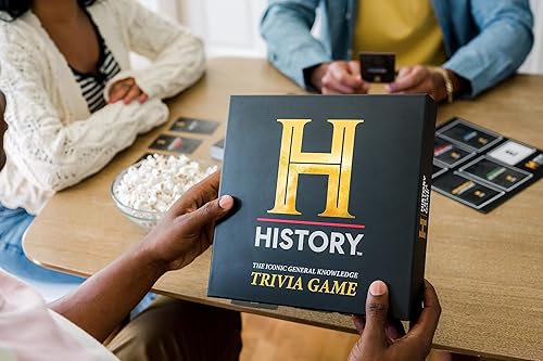 Miniatura 5 de HISTORY Channel Trivia - Juego de mesa Deluxe Edition con paquete de expansión de los años 80 y 90, 2400 preguntas generales de conocimiento, regalo