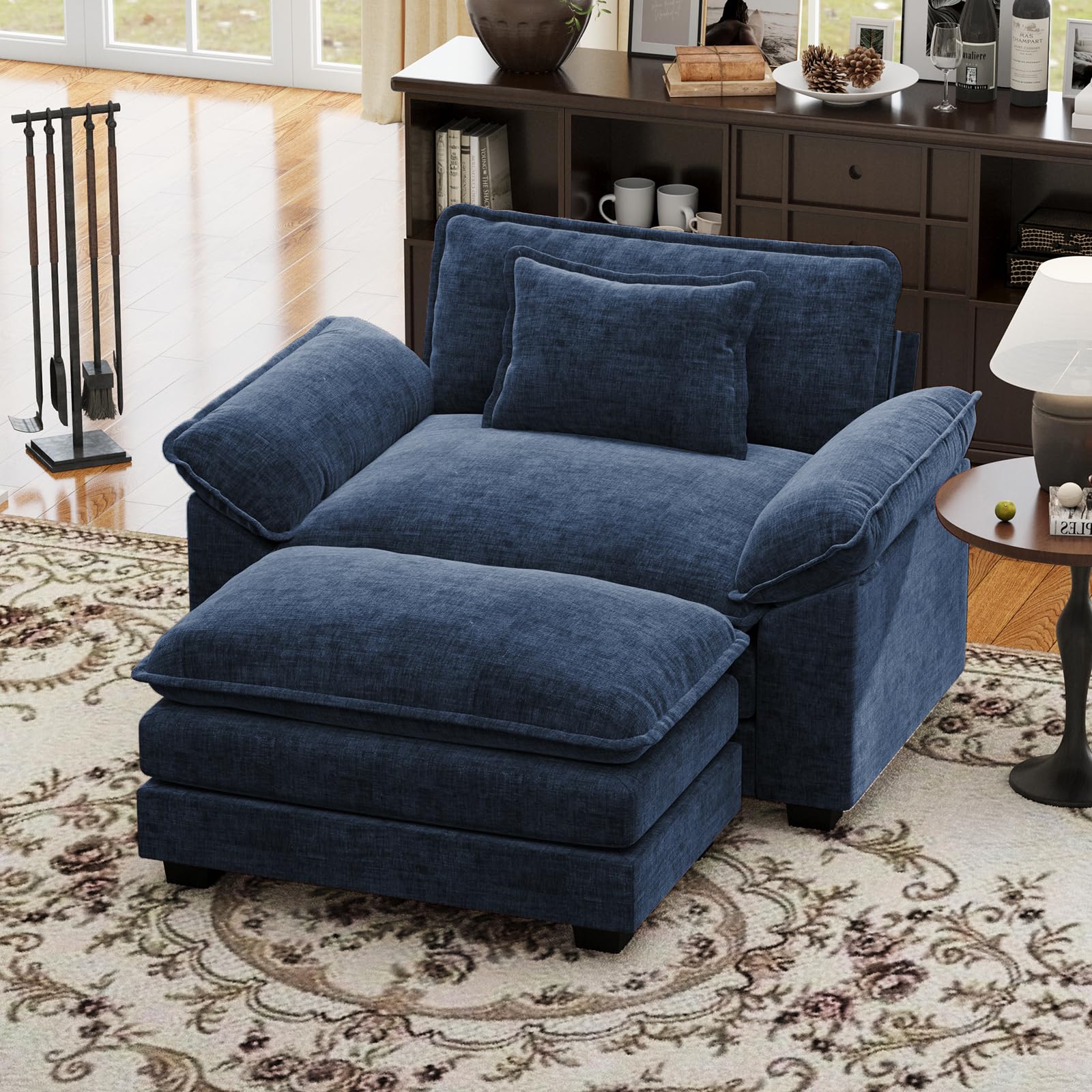 CDCASA 50 Oversized Chair