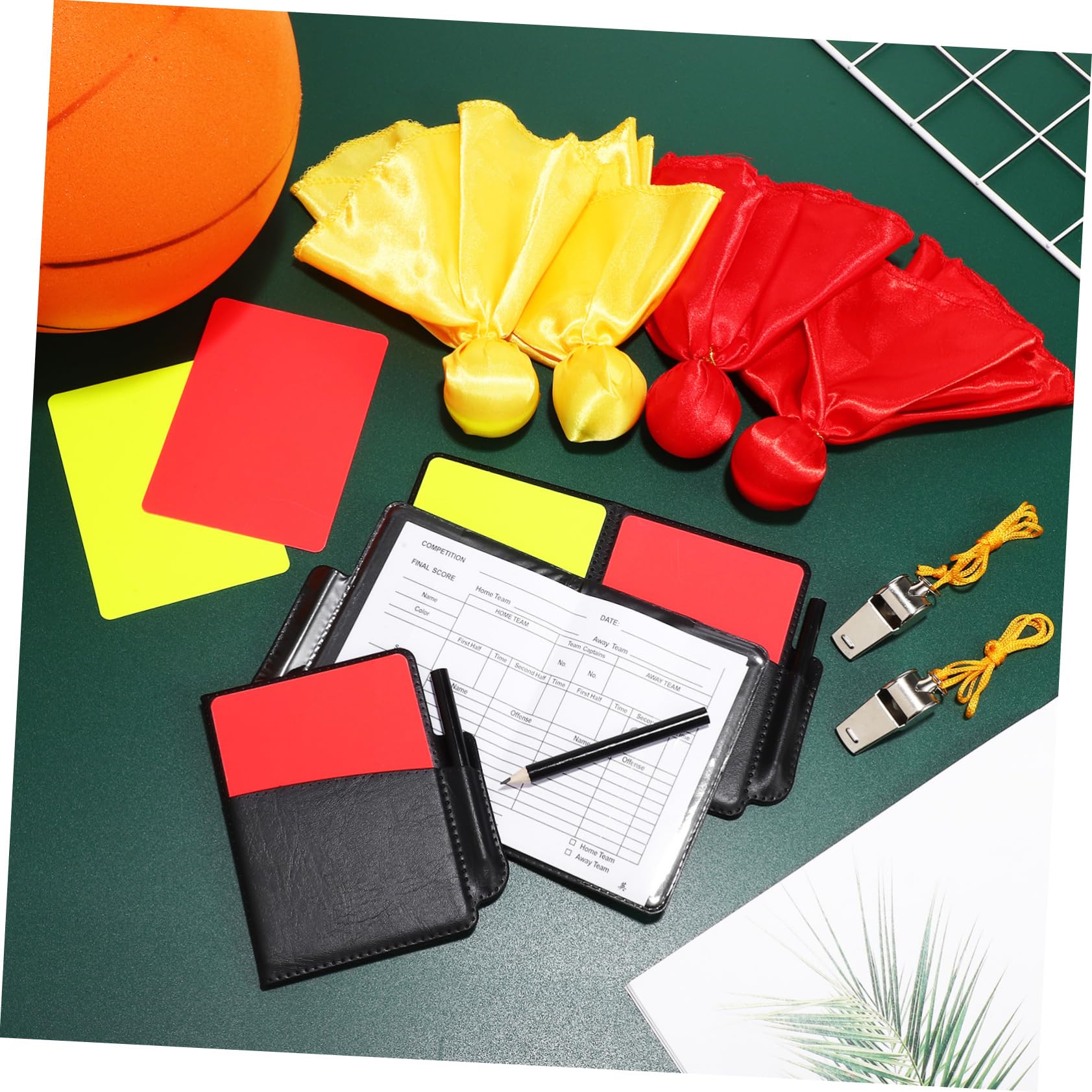 HEMOTON 2 Set fischio per Gli Allenatori Giallo Bandiere Rosse Carta Arbitro di Calcio cartellini Rossi e Gialli fischi dell'arbitro Carte da Calcio per arbitri Poliestere