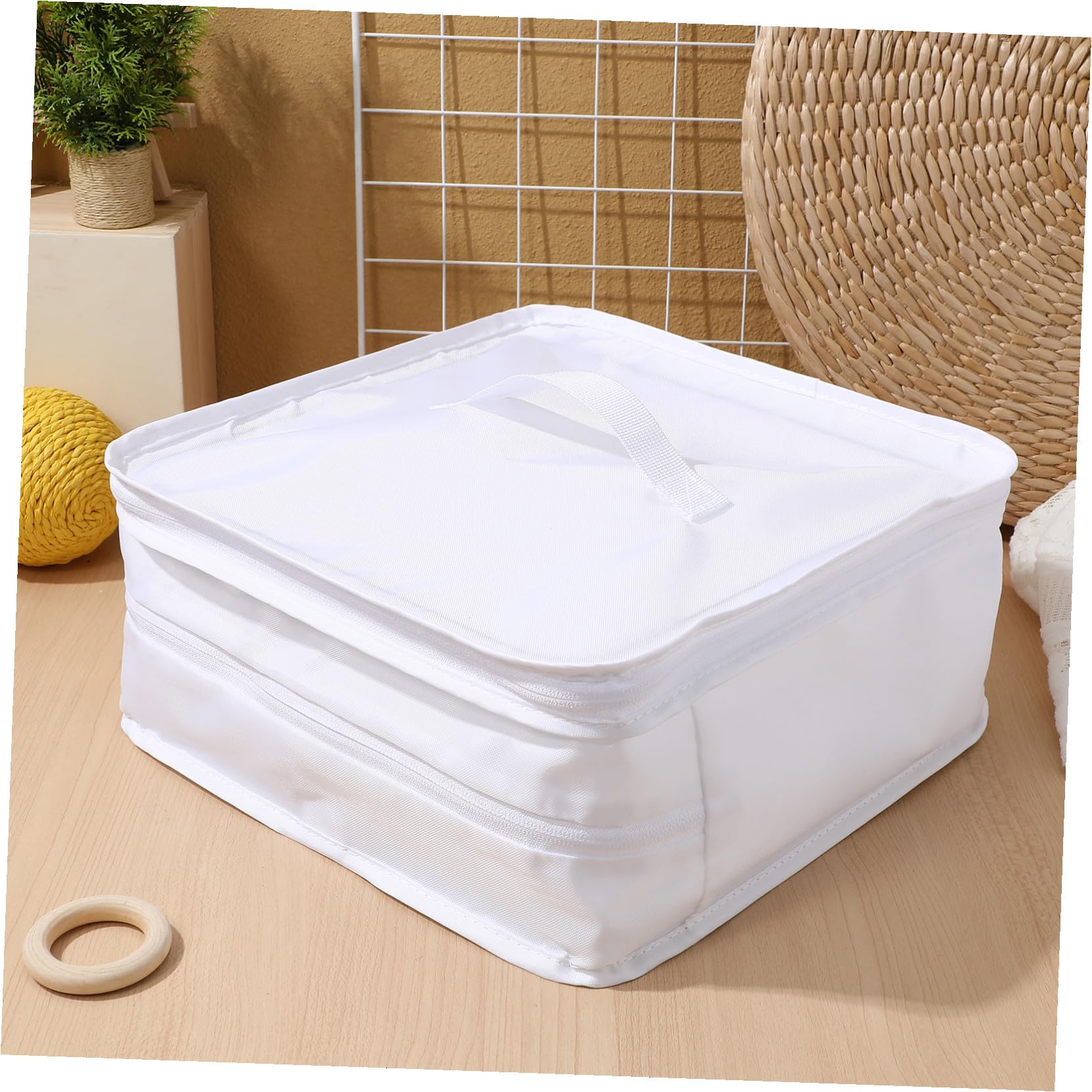 Uonlytech Organizador Colgante de Ropa con Compartimentos Resistente Tela Oxford Bolsa de Almacenamiento para Viaje y Armario Compacto y Fácil de Colgar