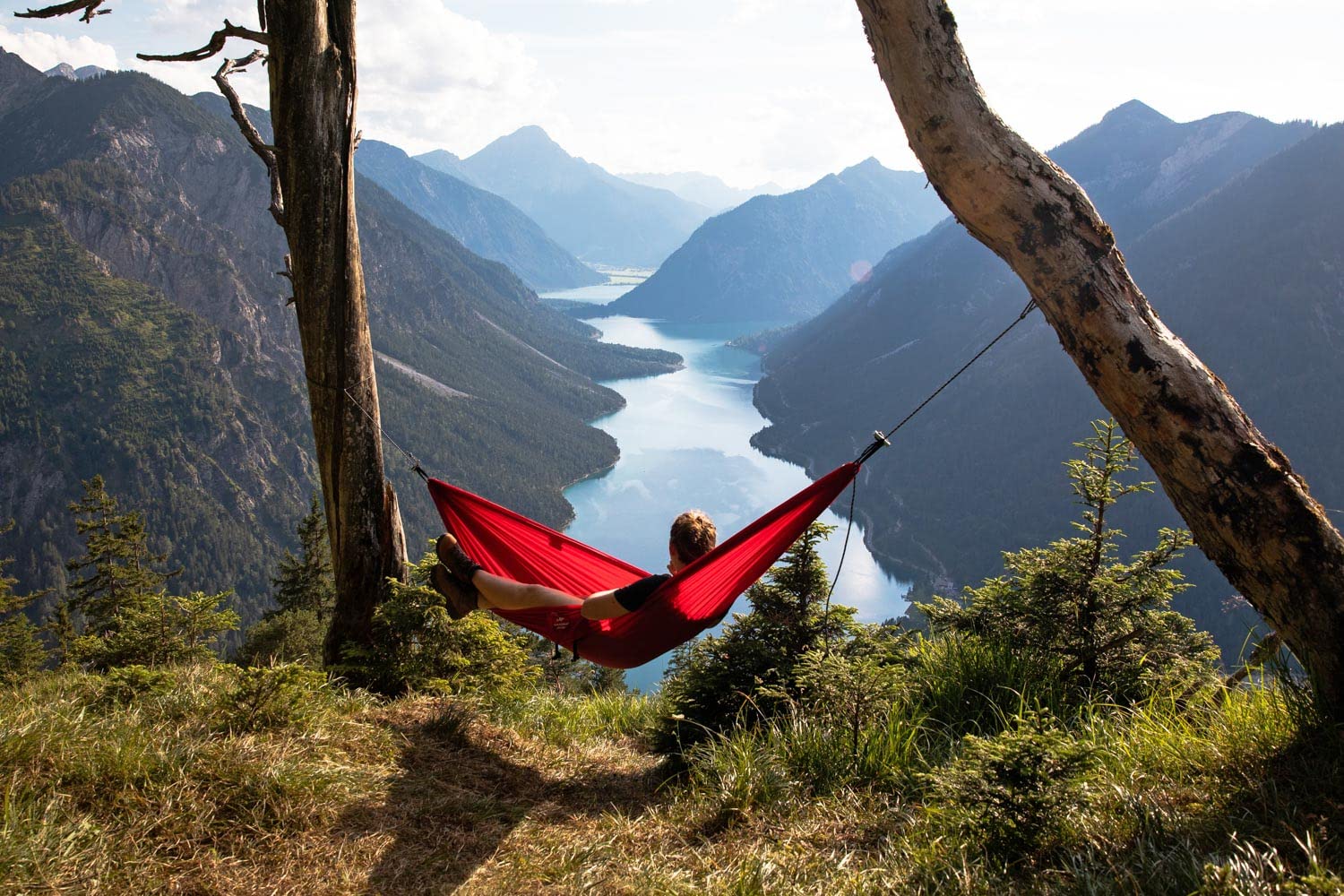 AMAZONAS Ultra-Light XL Hängematte Silk Traveller XL Chili Ultraleicht und komfortabel 385 g 295 x 150 cm Packmaß 25 x 8cm bis 200 kg