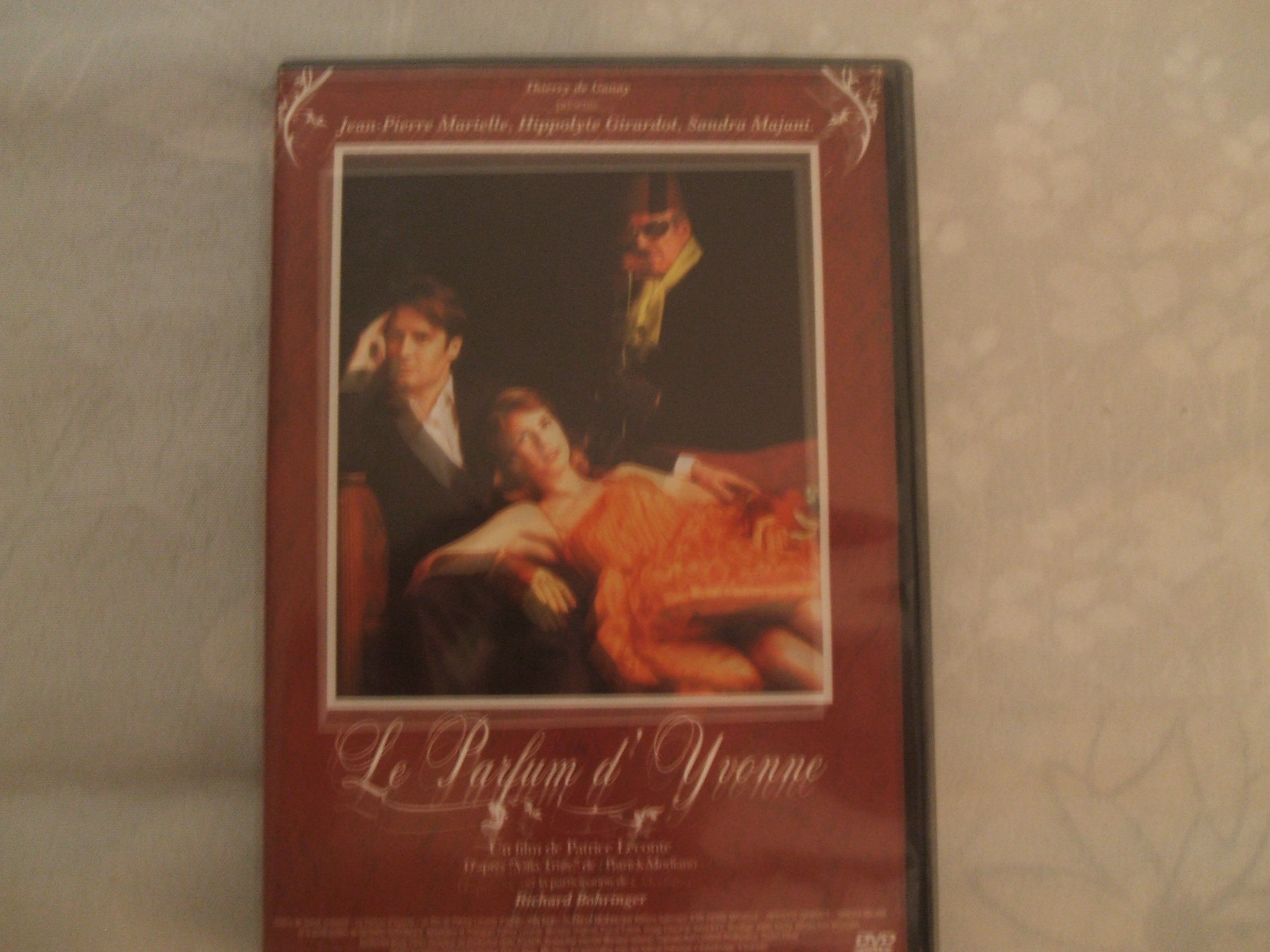 Image secondaire de Le parfum d'Yvonne