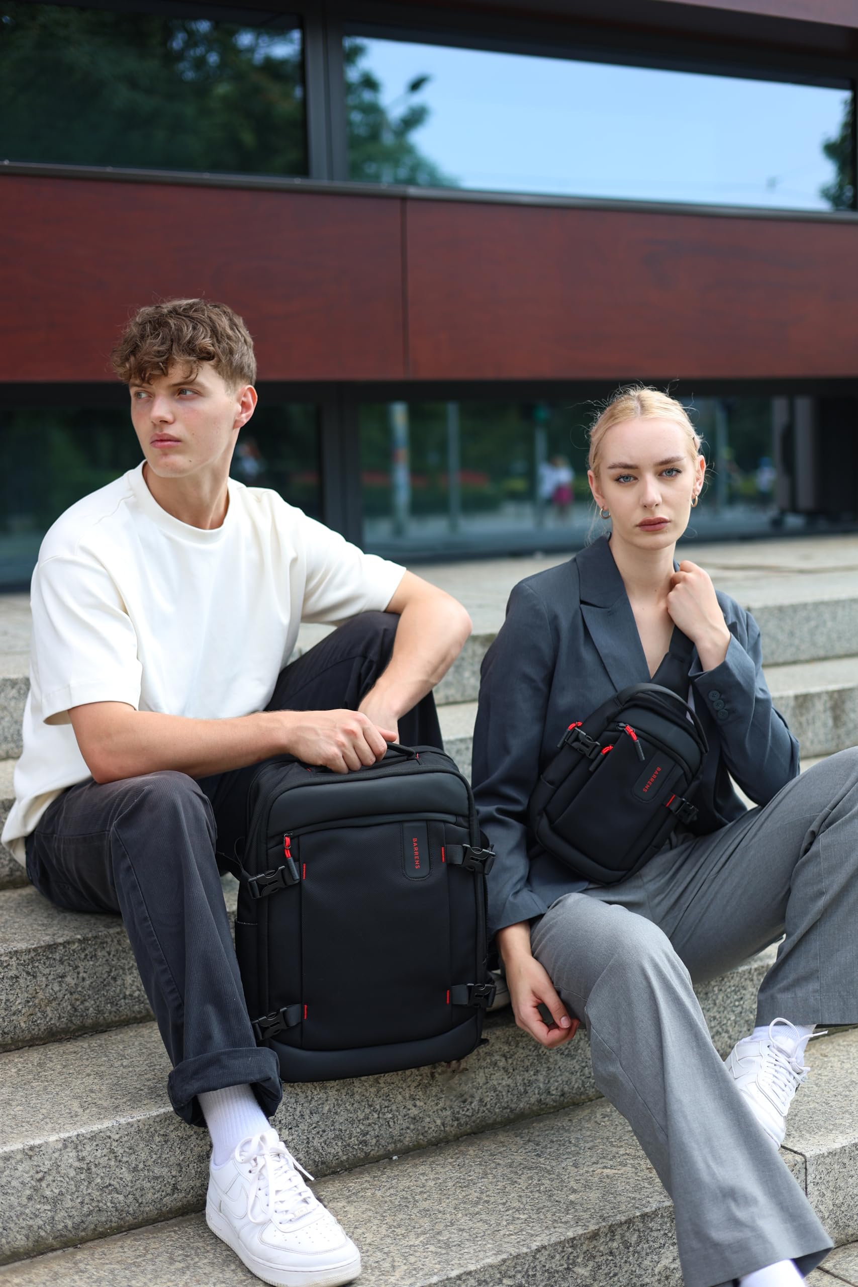 BARRENS Mochila grande para portátil para hombre de 15,6 pulgadas, impermeable, mochila para ordenador portátil, mochila de viaje, mochila escolar, adolescentes, jóvenes, negocios, negro con rojo,