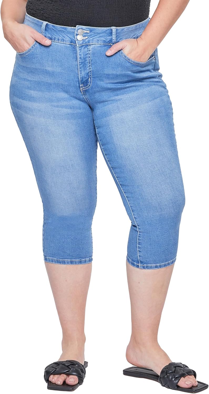 Royalty For Me Women's Women´s Plus High-Rise 2 Button Capri