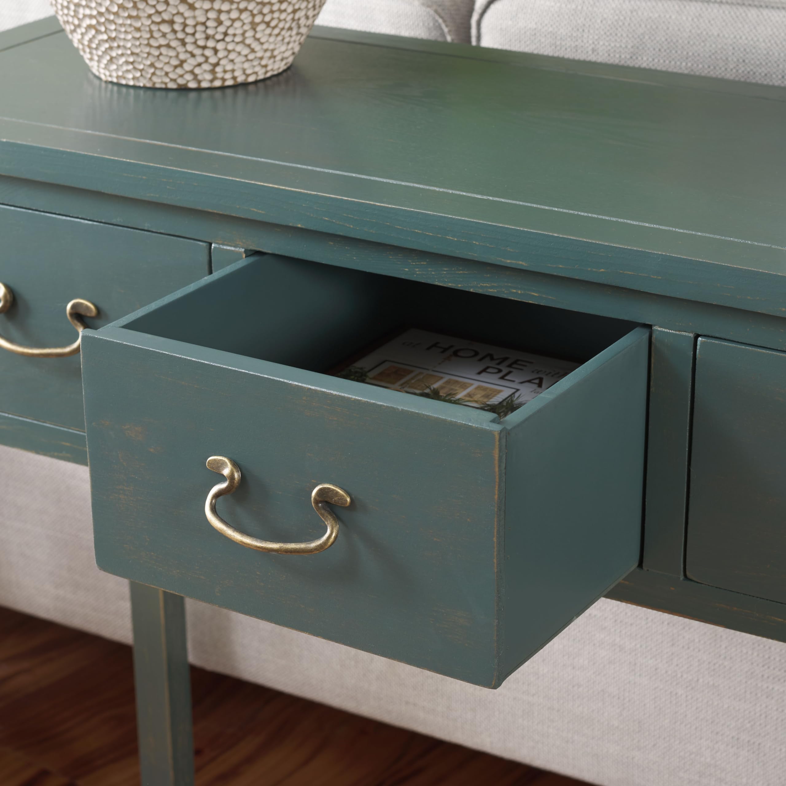 Amazon.com: SAFAVIEH Home Collection Cindy Farmhouse Dark