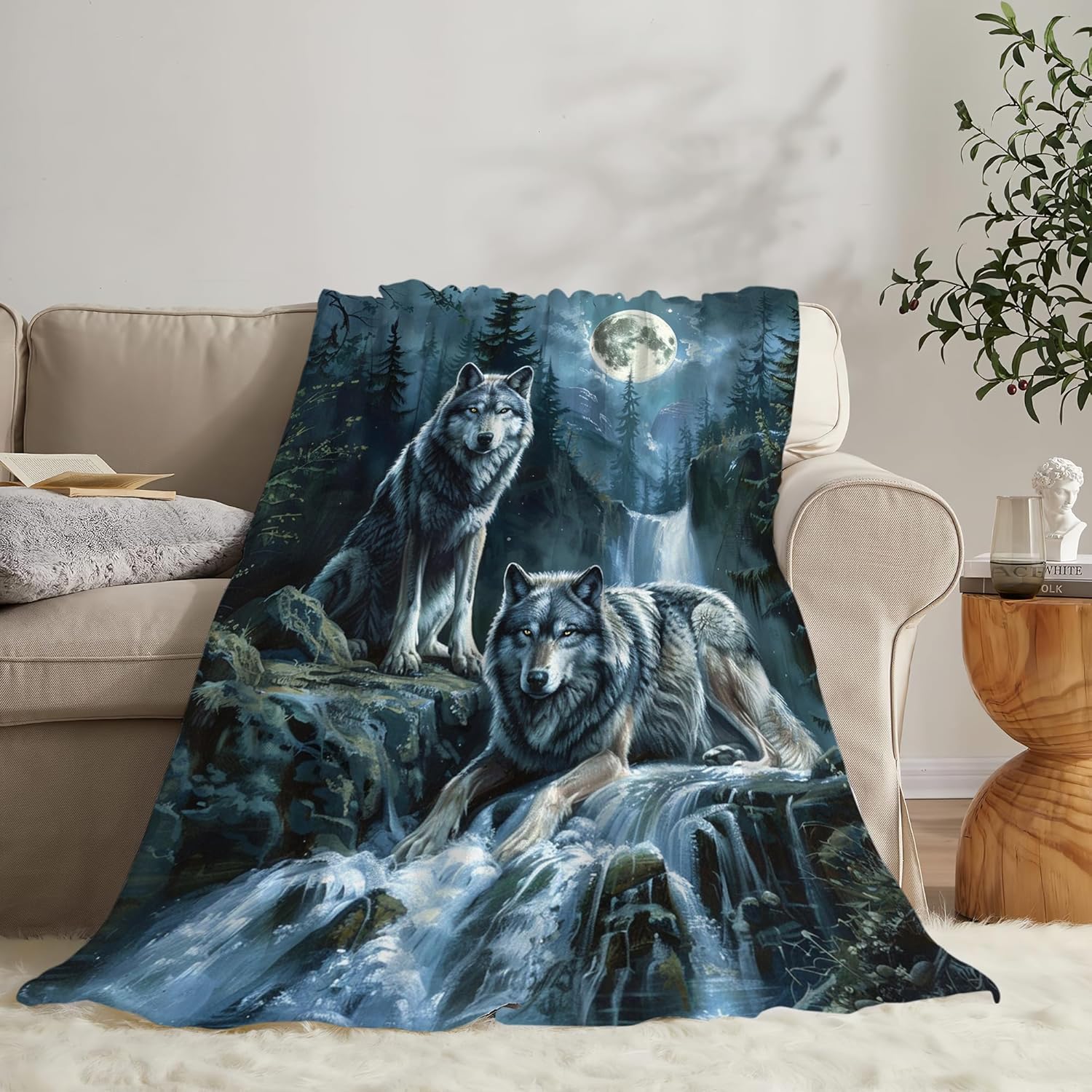 Wolf Throw Blanket - Animal Fleece Blanket for Girls, Women, Boys & Men - Soft, Warm & Cozy - 50"x40" - Image 7