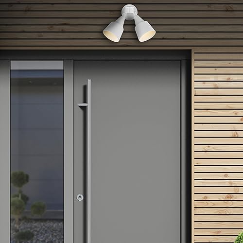 Miniatura 2 de Generation Lighting - Luz de inundación de pared tradicional para exteriores, 2 luces, color blanco 8560702PM-15, luces para exteriores hacen