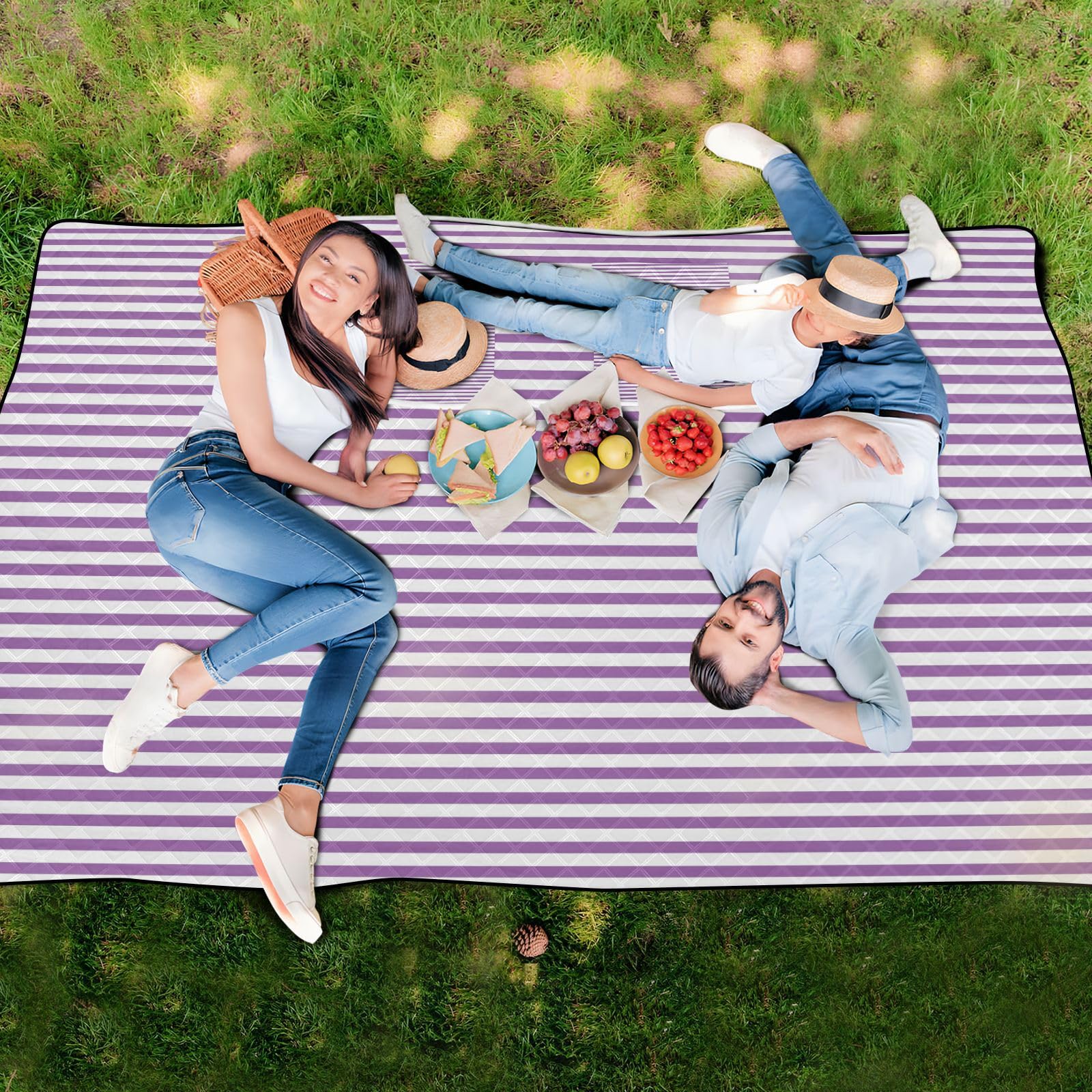 Amazon.com: YANENDIE Picnic Blanket Light Purple White Stripes