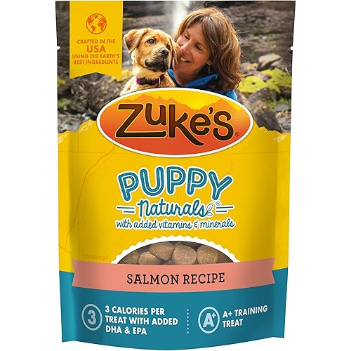 Zuke's Puppy Naturals Bag of Soft Puppy Treats for Training, Natural Dog Treats Bites with Salmon Recipe, 5 oz.,