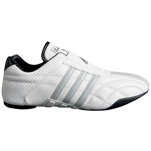 indoor laceless soccer shoes