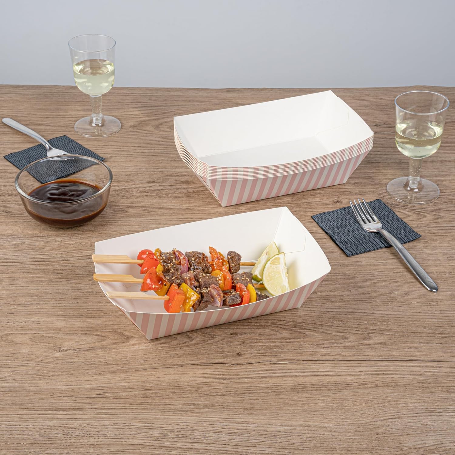 Bio Tek 2 Pound Food Boats, 50 Disposable Paper Food Trays - Heavy-Duty, Greaseproof, Pink And White Paper Boats, For Snacks, Appetizers, Or Treats, Use At Parties Or Carnivals - Restaurantware