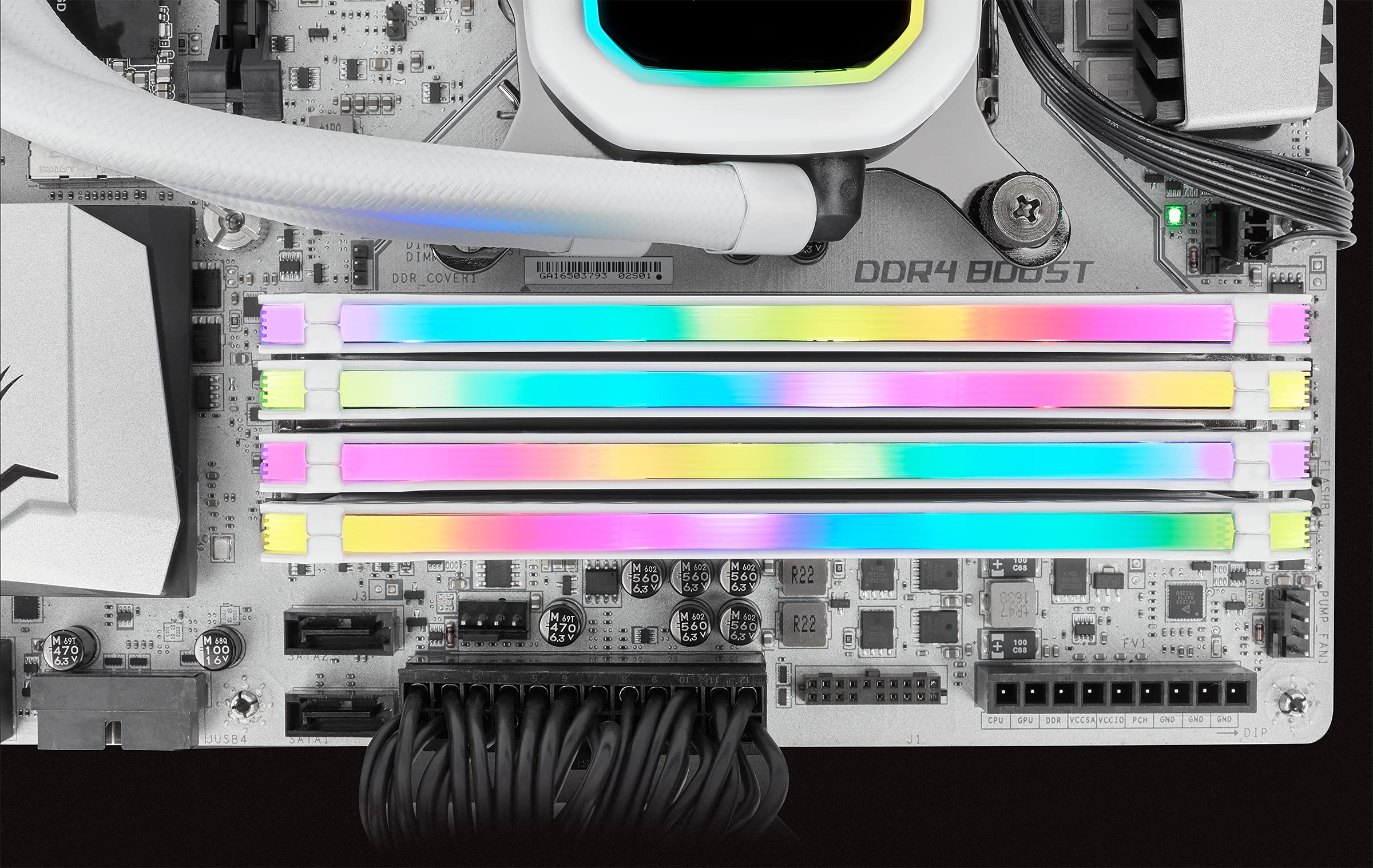 Corsair Vengeance RGB PRO 16GB (2x8GB) DDR4 Fino a 3200MHz CL16 XMP 2.0 Kit di Memoria Illuminato RGB LED Entusiasta, Bianca