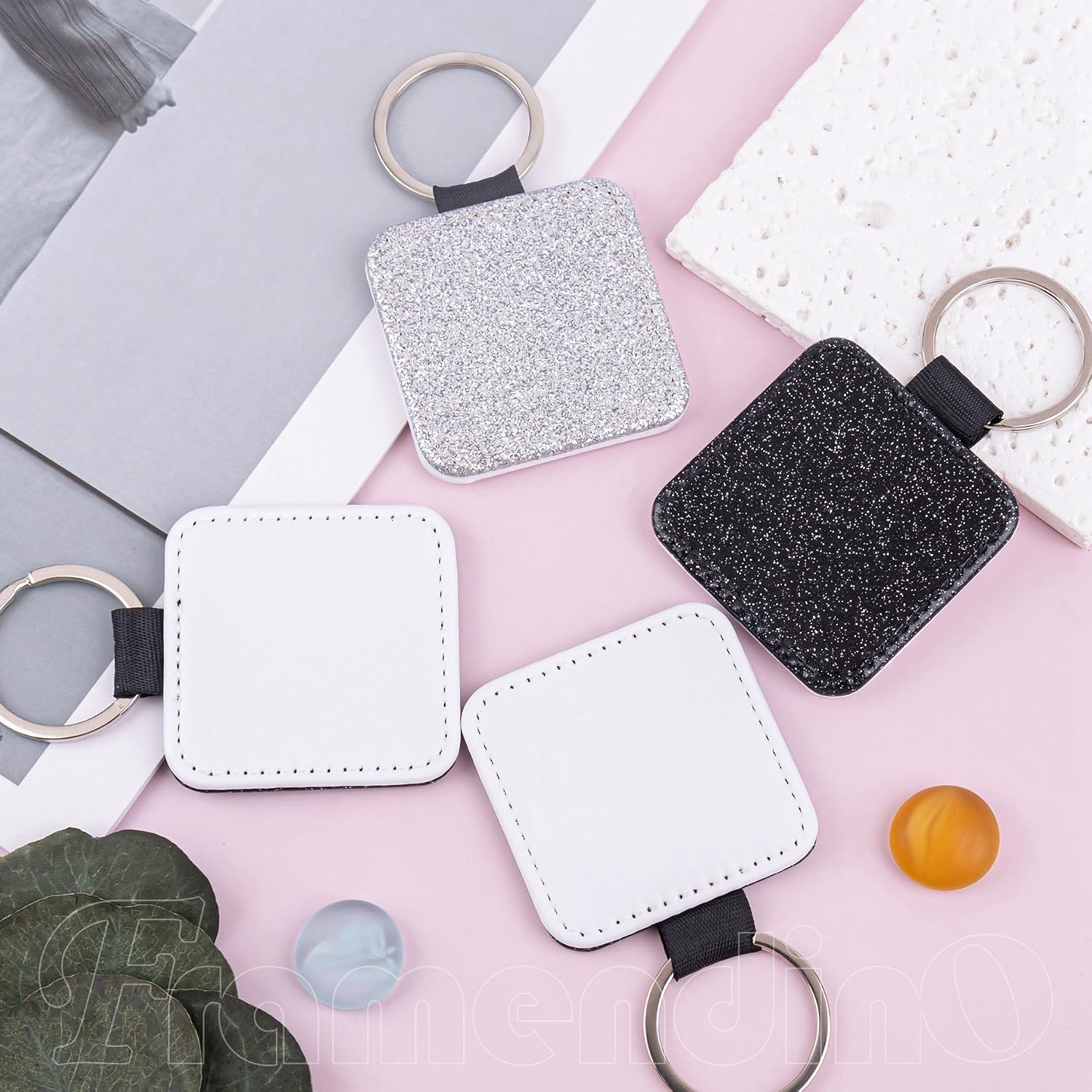 Framendino, 16 Pack Sublimation Leather Blanks Keychain Glitter Square Rectangle Key Chain for DIY Picture Craft Making Black & Silver