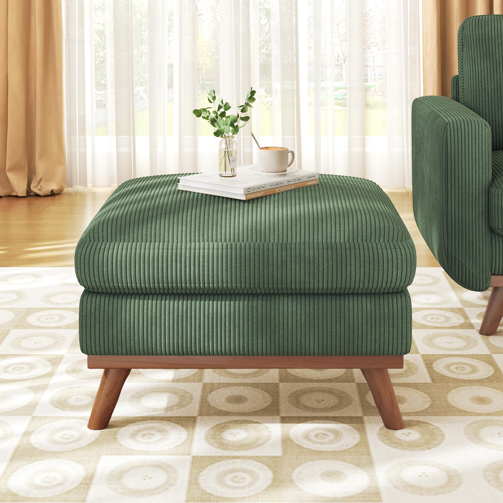 Vesgantti Large Corduroy Ottoman