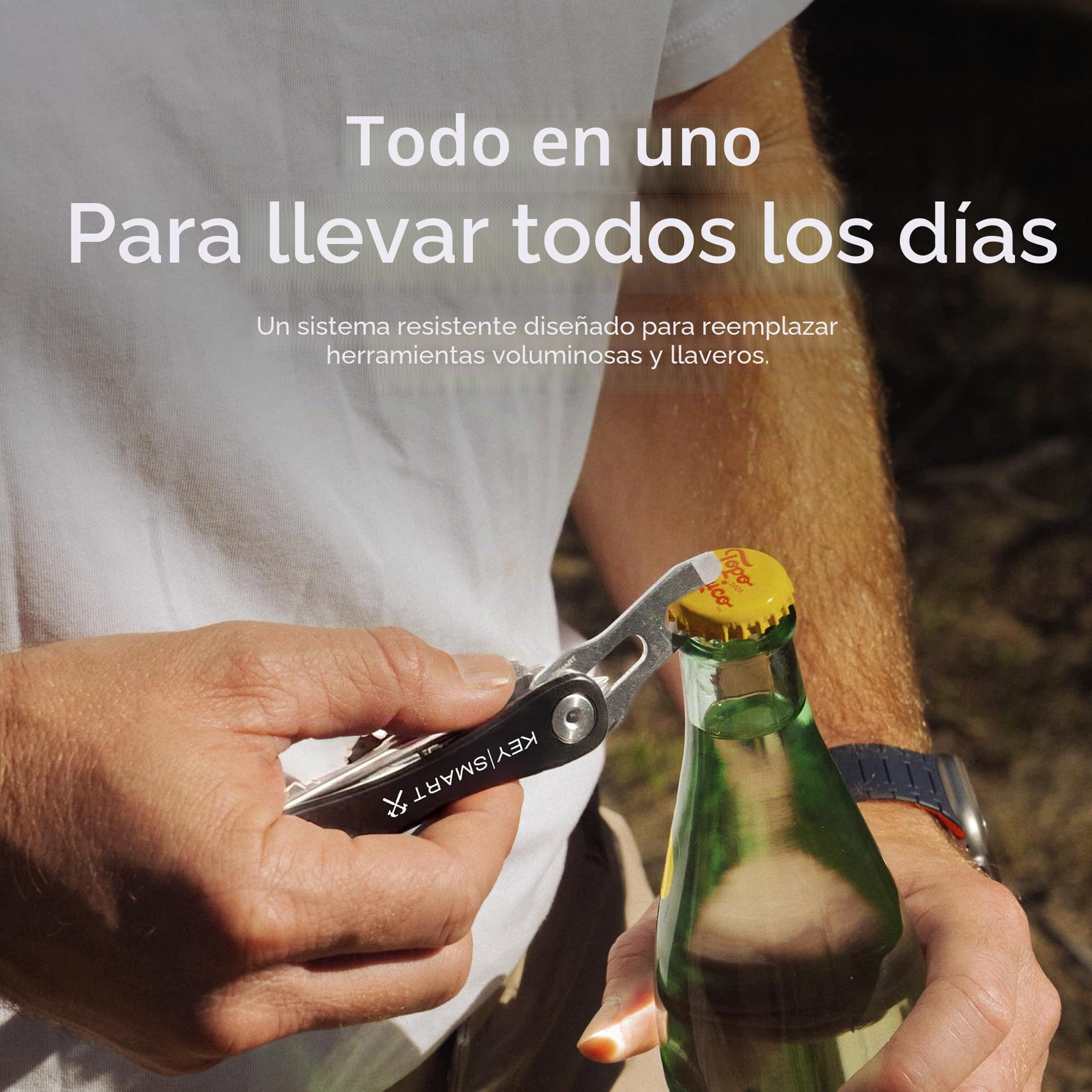 KeySmart Rugged - Llavero multiherramienta con abridor y clip de bolsillo (hasta 14 llaves)