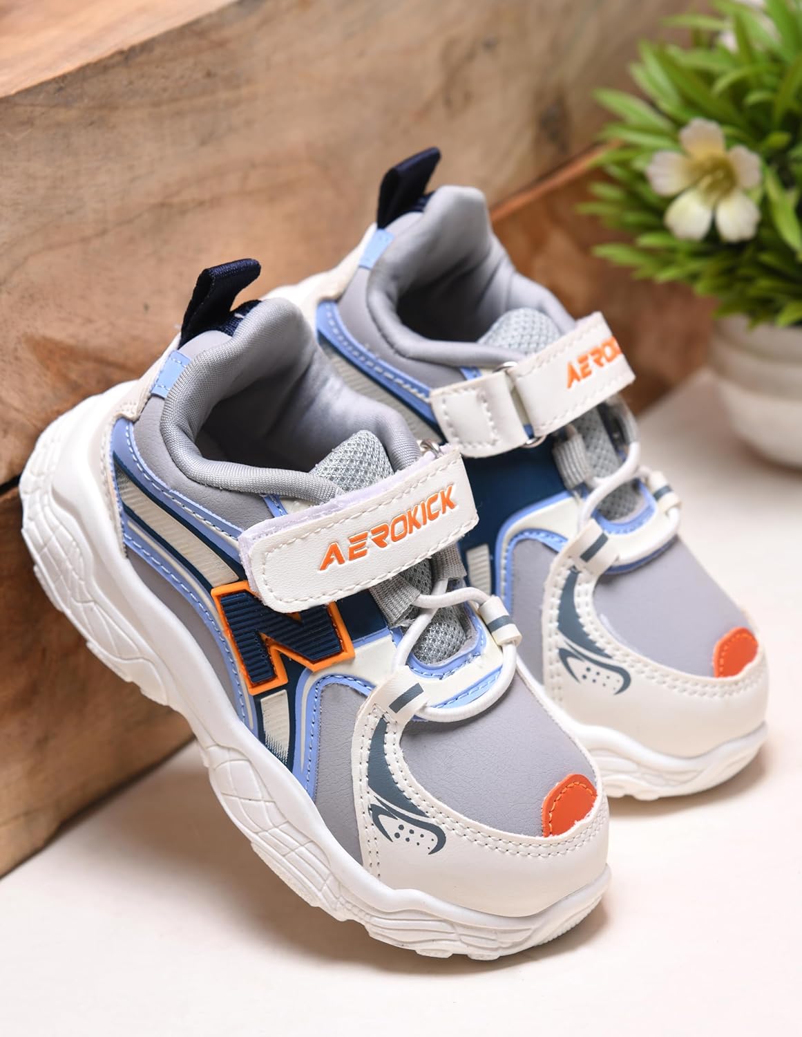 AEROKICK Kid's Casual Shoes, Stylish Sneaker Shoes for Girls and Boys, Running,Walking Lace-Up Shoes 2 81rssiWOM2L. SL1500