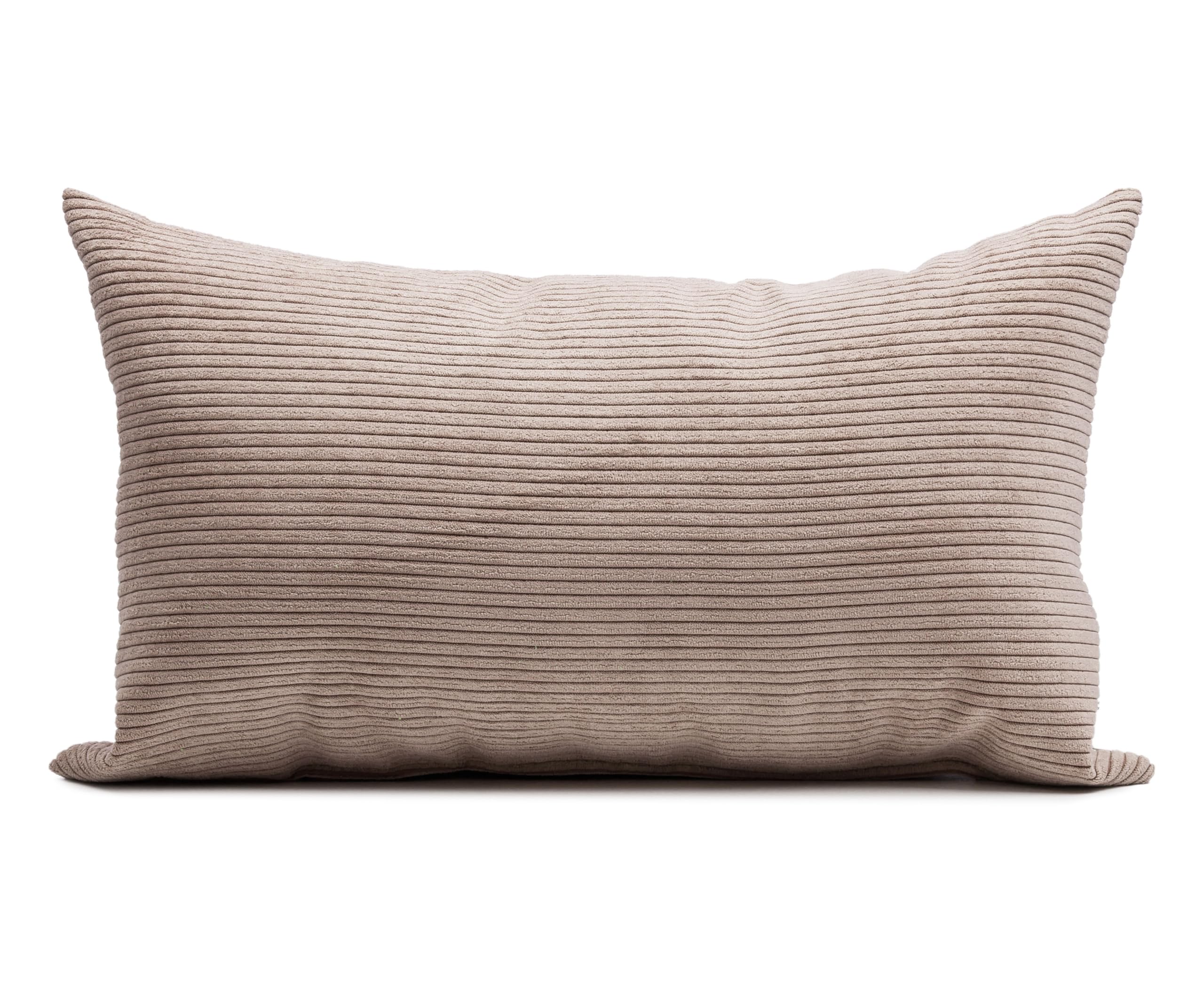Gözze - Kissen Capri, Dekokissen in Feincord-Optik, Weiches Sofakissen mit Füllung, 100% Polyester, 30 x 50 cm - Taupe (Packung mit 4)