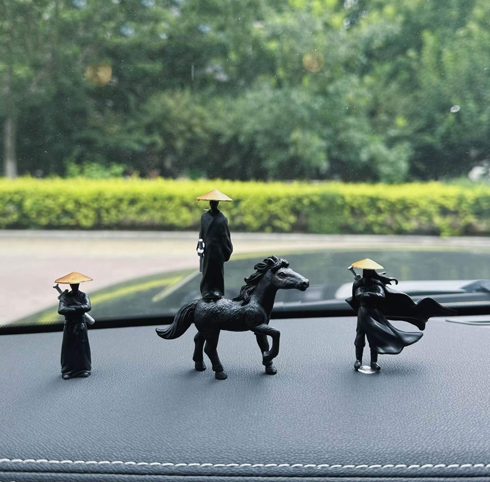 Gopalvilla Samurai Warrior Miniature Figurine Set – Japanese Ronin