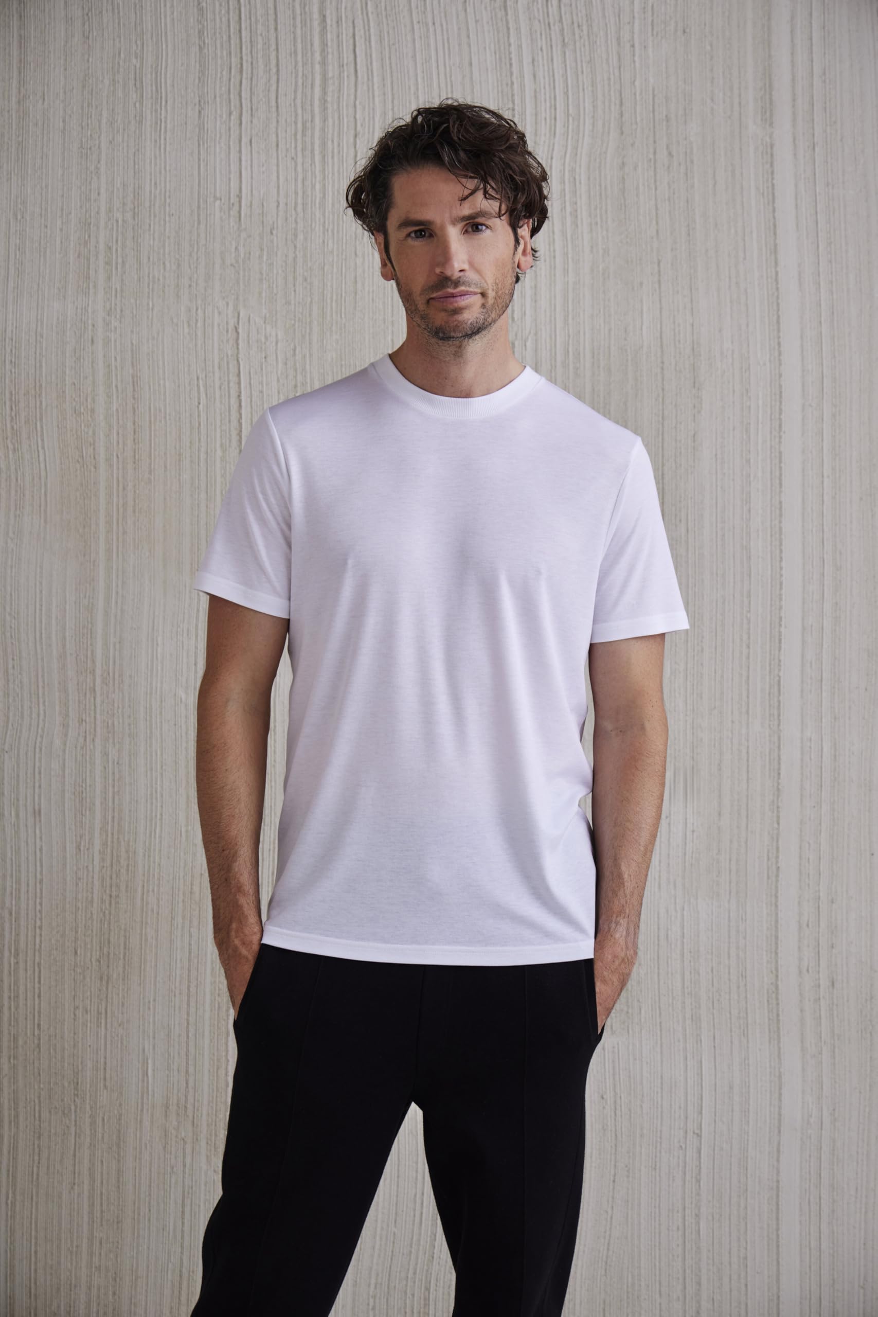 FALKE Basic Soft Lyocell/Cotton T-Shirt M S/S SH Lyocell Algodón Suave Manga Corta Cómoda Ligera Camiseta Hombre (Pack de 1)