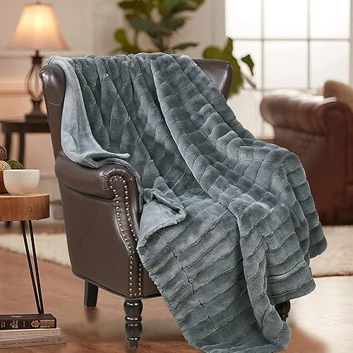 Miniatura 2 de BYTIDE Manta de felpa de piel sintética a rayas con respaldo de microvisón, suave, cálida, acogedora, mullida y mullida para sofá, silla, funda de