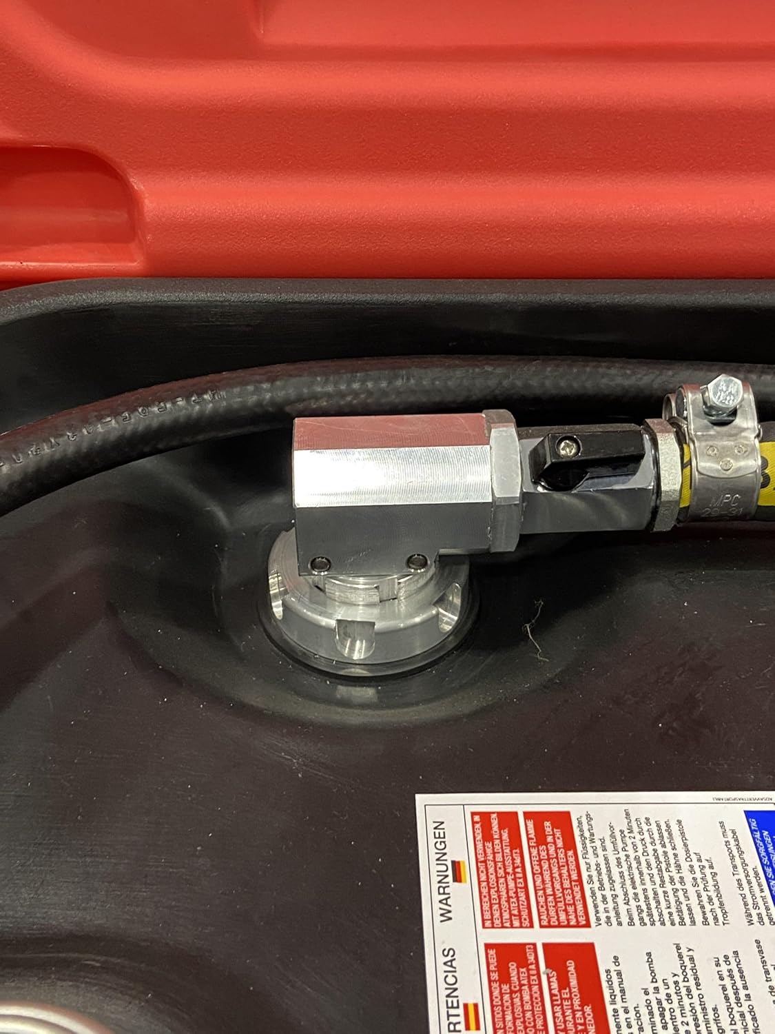 AM-TANK 40 Gasoline Portable Tank - 40 Gallon, DOT/UN/TC Low Profile, 12V Explosion-Proof Pump, 13ft Antistatic Hose, UL Auto-Nozzle, Fits Under Truck Tonneau Cover