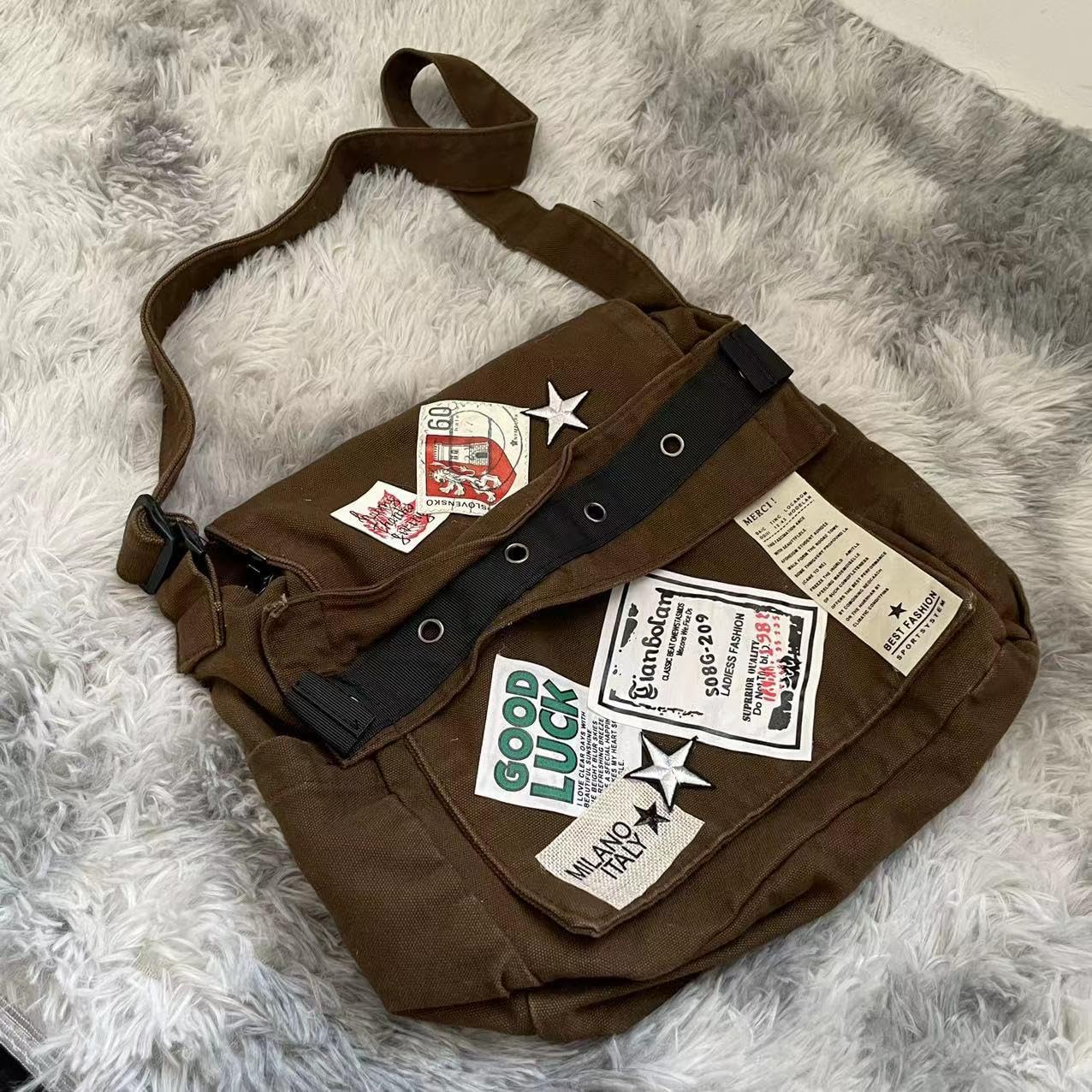 Canvas Messenger Bag for Women Vintage Crossbody Bag Star Patch Grunge Shoulder Bag