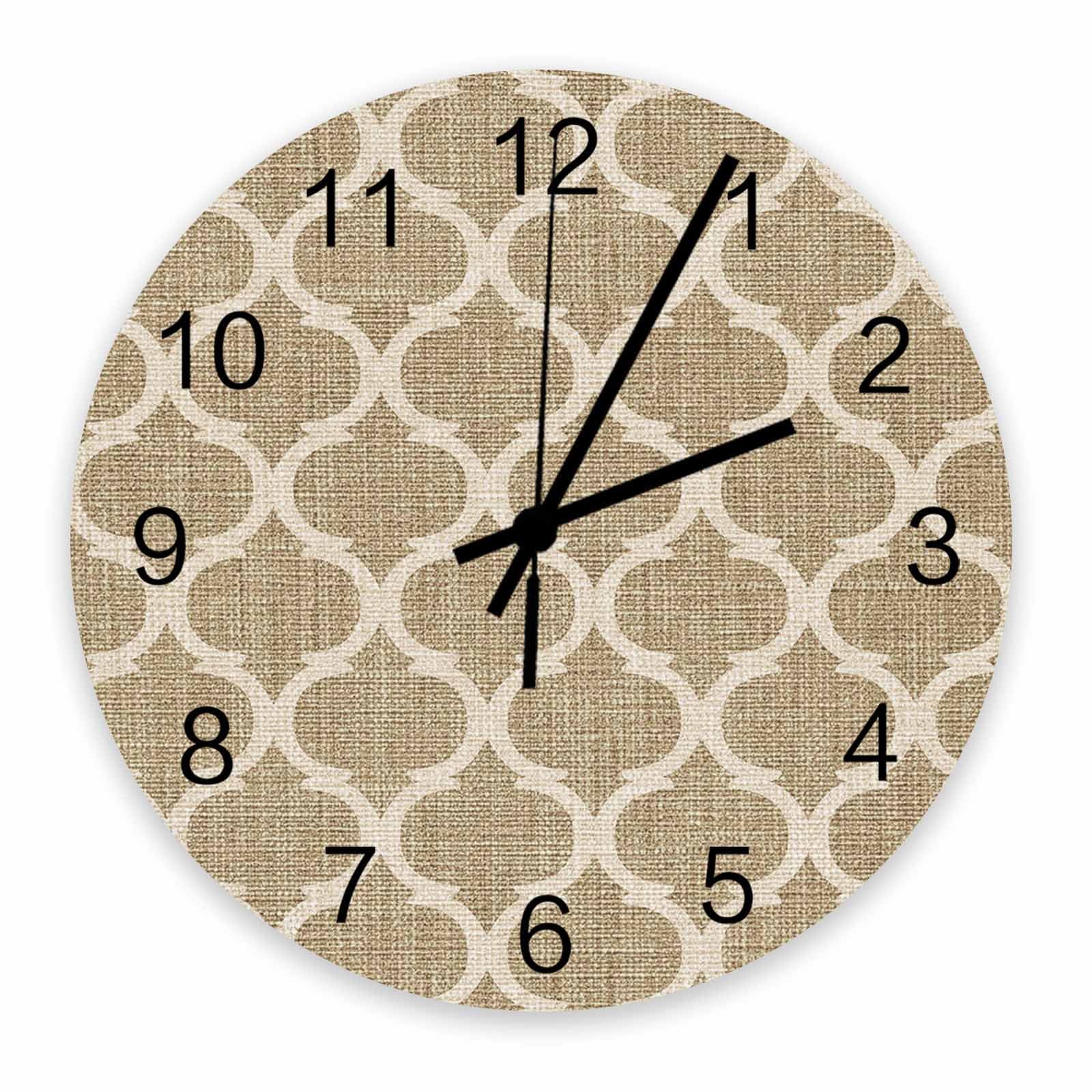 Horloge murale marocaine abstraite pour sublimer un mur vide