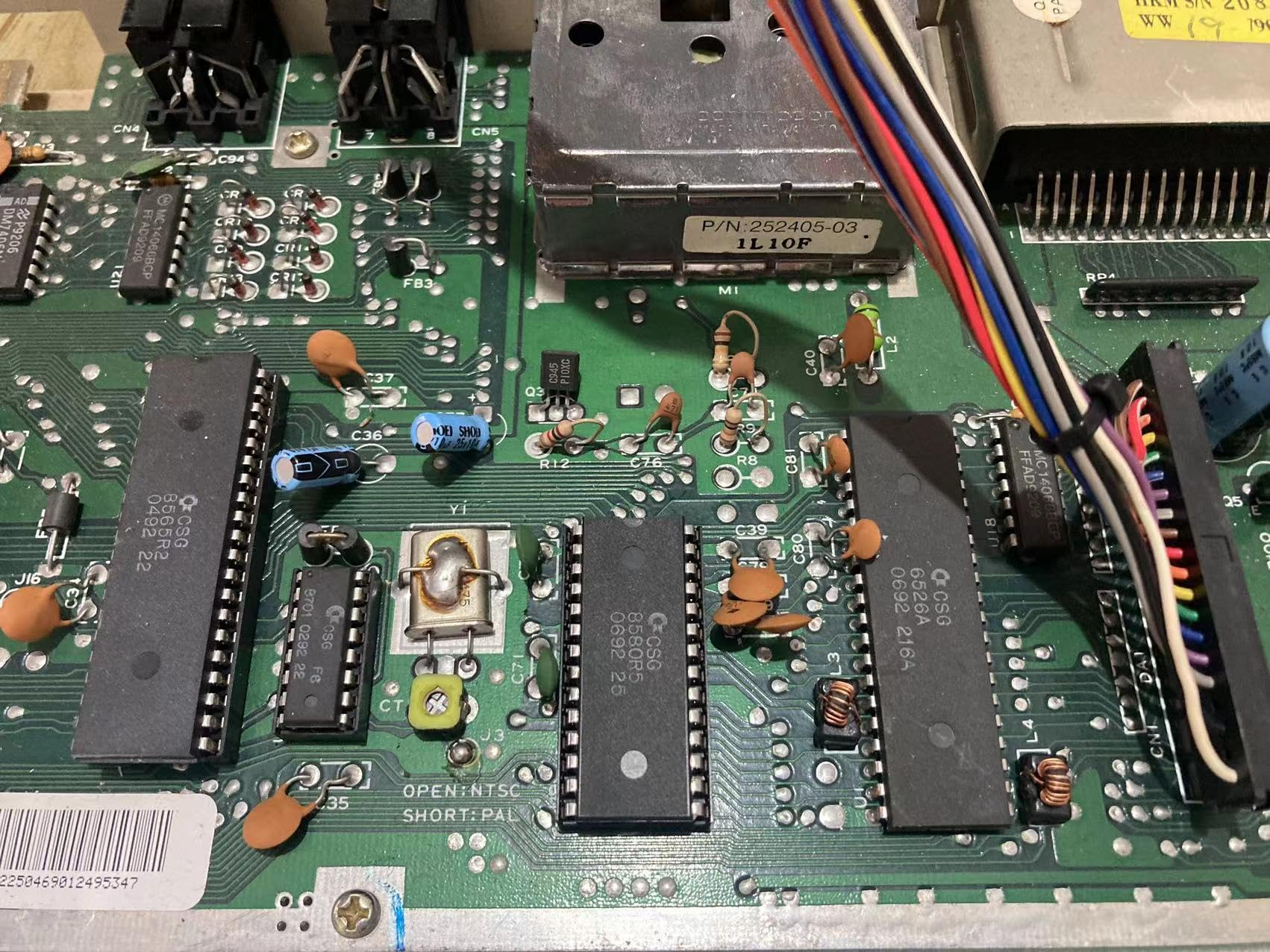 Amazon.com: SwinSid Nano SID Chip Replacement For C64 C64C C128