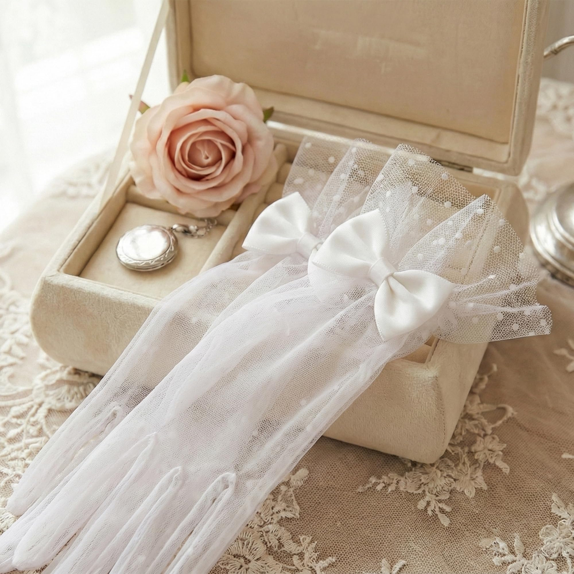 OMID Elegant White Lace Bowknot Finger Gloves for Women 2