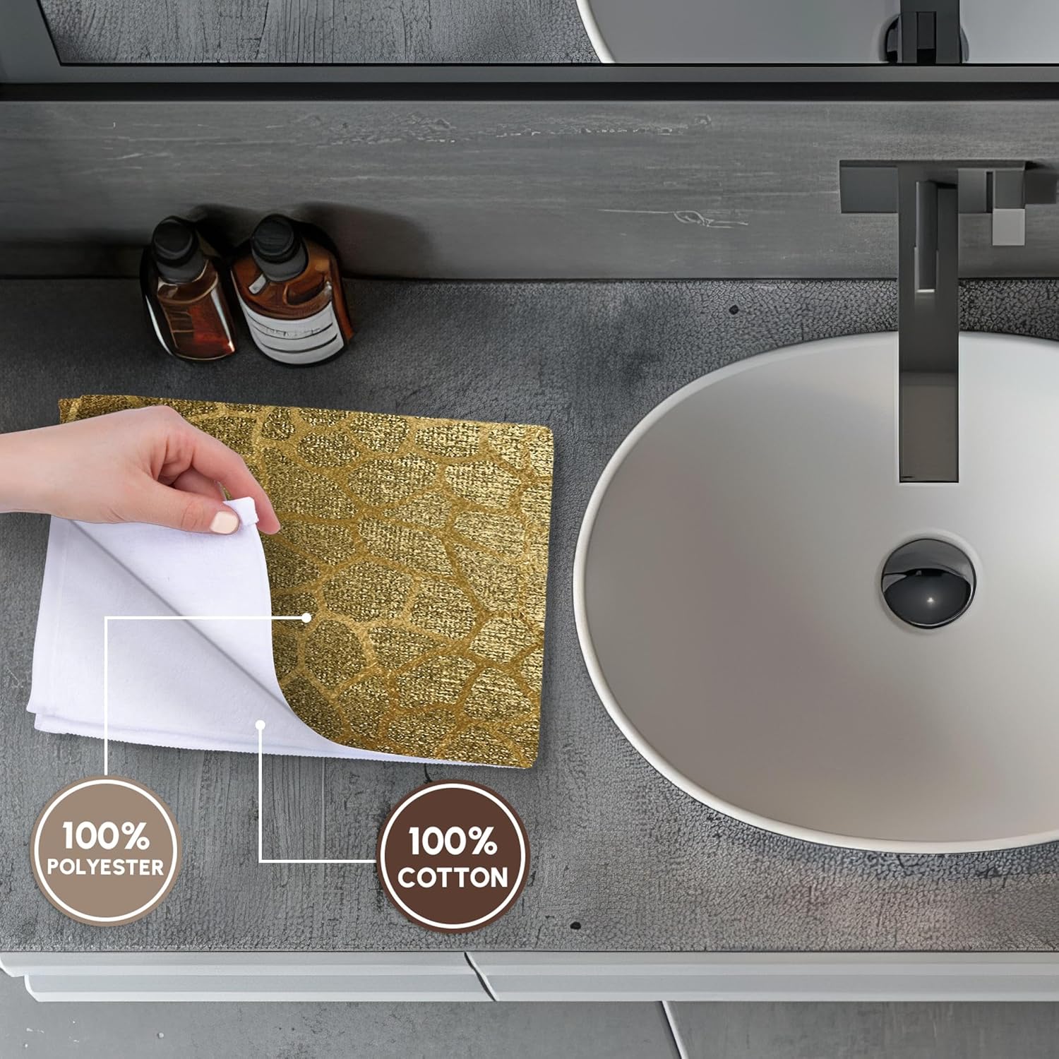 3dRose Glam Faux Gold On Gold Giraffe Print Pattern 22x30 Bath Hand Pool Towel