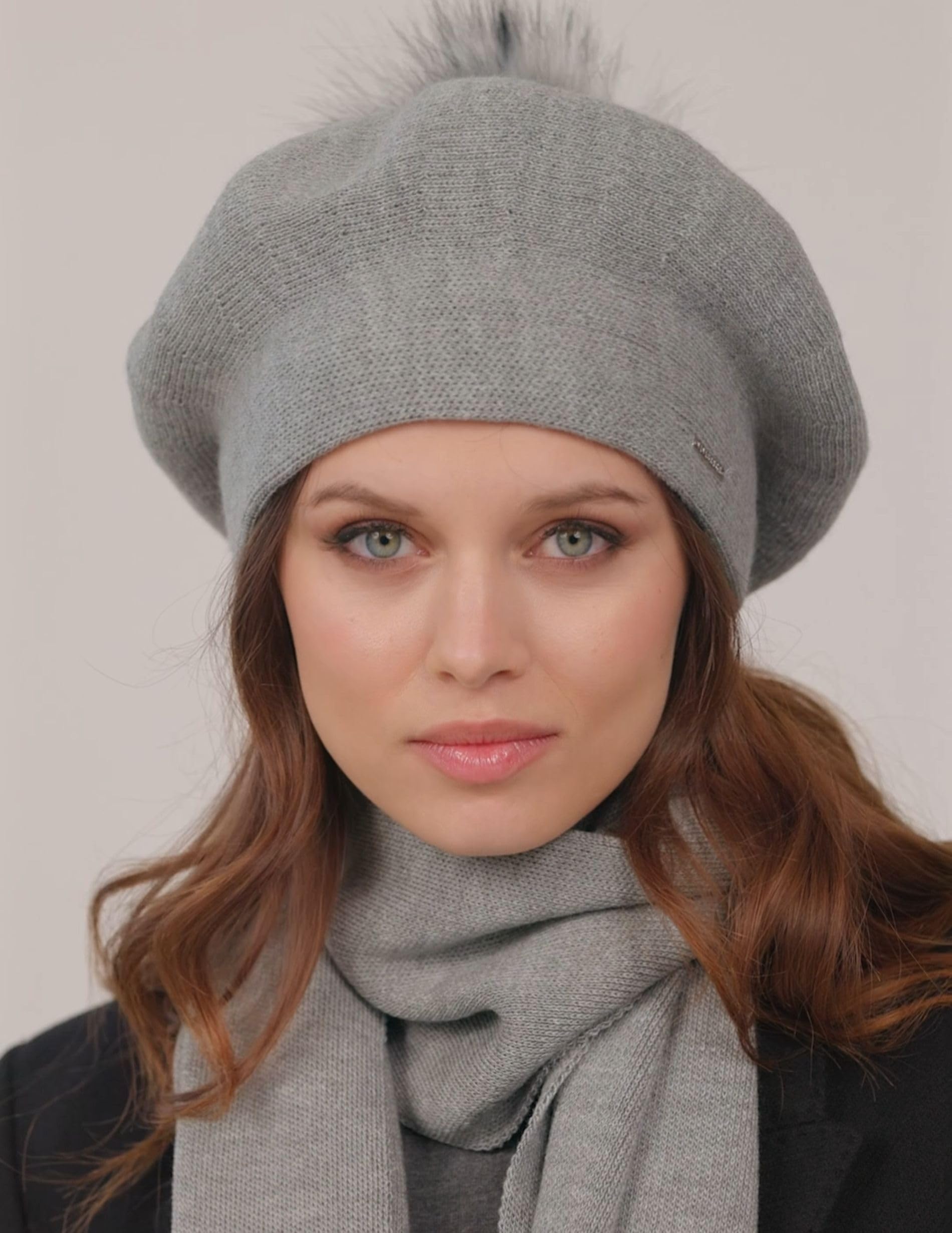 VIVISENCE Winter Baskenmütze Mit Bommel Für Damen Klassischem Herbst Frauen Mütze Schnitt Warmem Garn Mit Wollezusatz Eleganter Wintermütze Ideal Für Kalte Wintertage Modell 7035