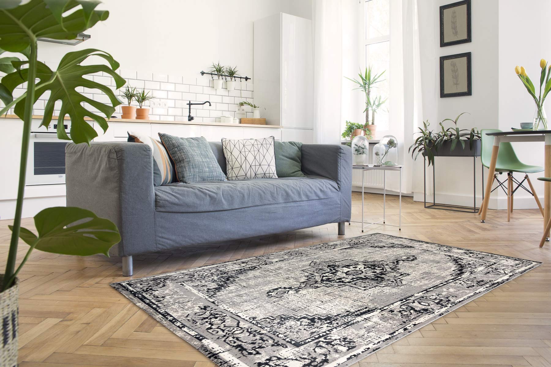 Tapis vintage cadre rosette gris et noir rugsx pour réchauffer votre chambre
