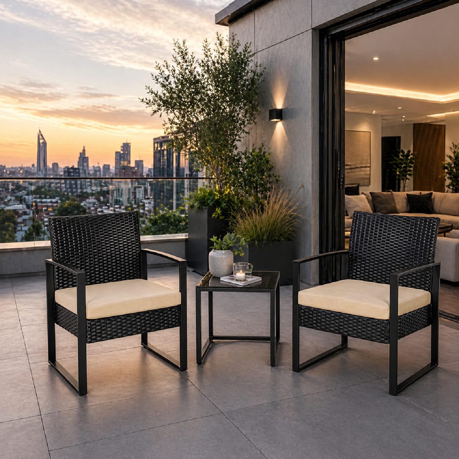 Set Arredo Da Giardino 2 Poltroncine Con Tavolino Ideale Per Esterno Balcone Terrazzo Patio Sedie Con Cuscini Beige Polyrattan E Metallo Design Moderno 57.5 x 63 x 76 Cm Nero
