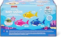 Vista 2 de Robo Alive Junior Baby Shark Nueva Versión con Aletas de Silicona que Canta y Nada Mommy Shark (Rosa) por ZURU
