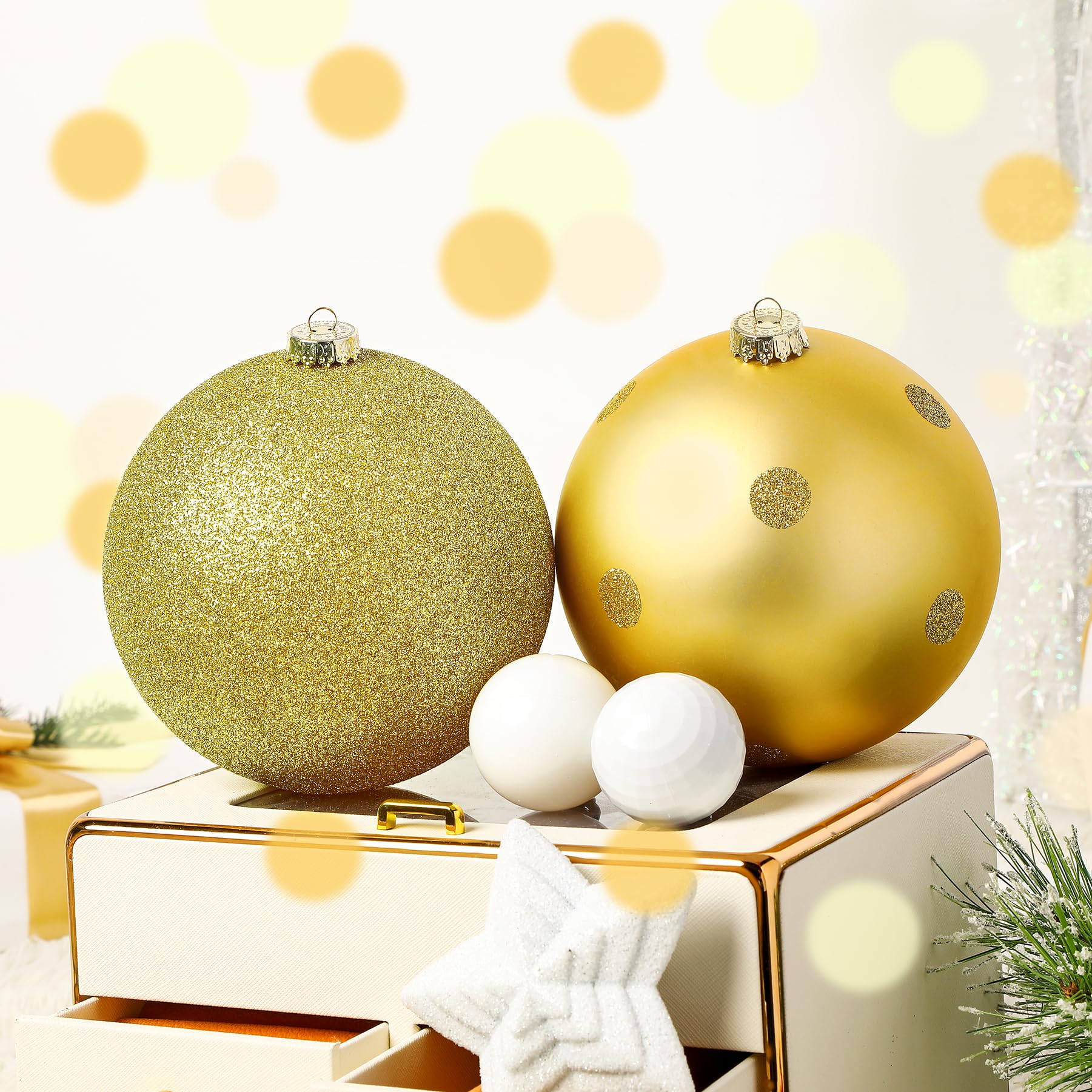 SHareconn Lot de 4 grandes boules de Noël à suspendre, 150 mm, boules décoratives en plastique incassable pour sapin de Noël, fête, mariage, doré