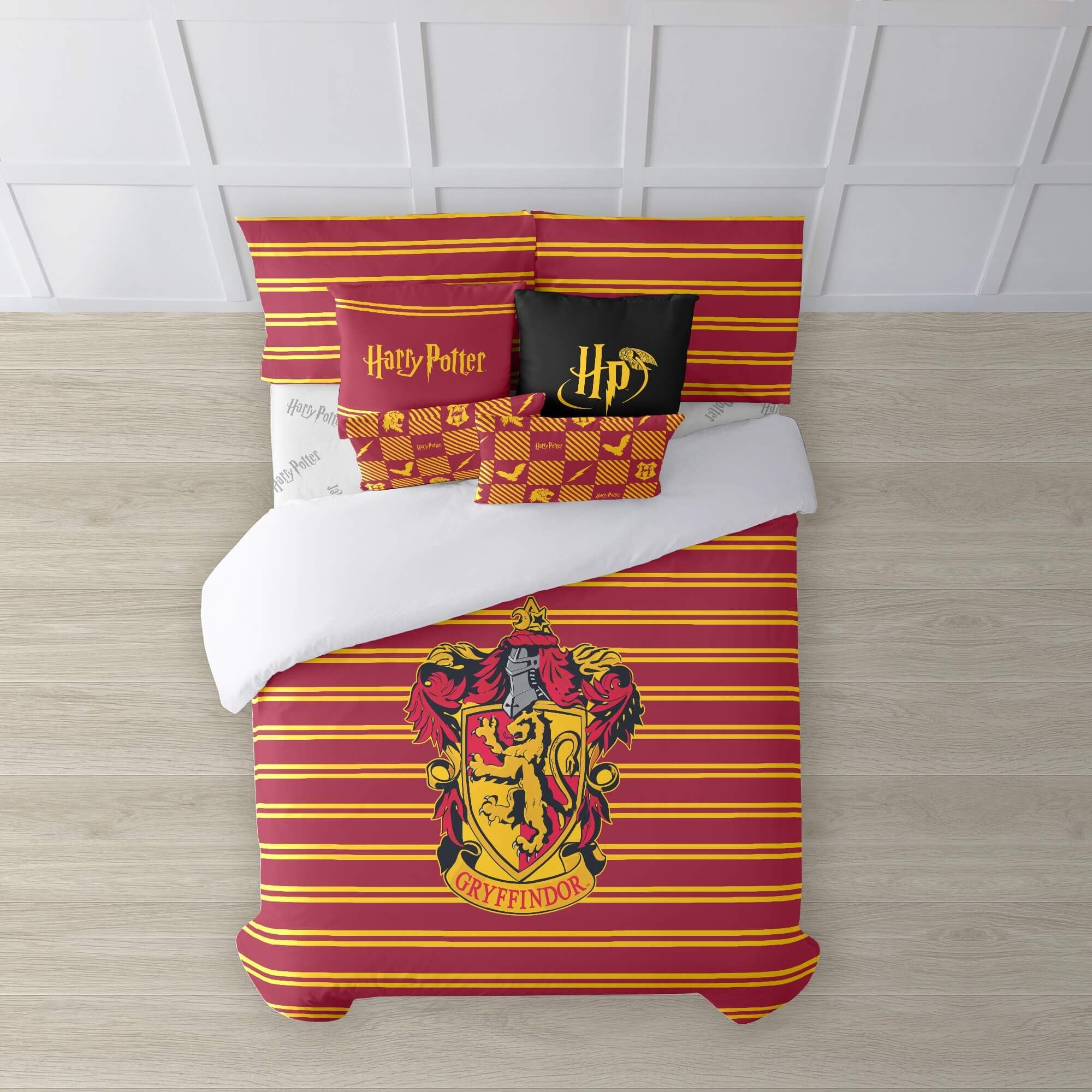 BELUM | Funda Nórdica Harry Potter Modelo Gryffindor Shield | Con Botones | 100% Algodón | Cama 135/140 (220x240 cm)