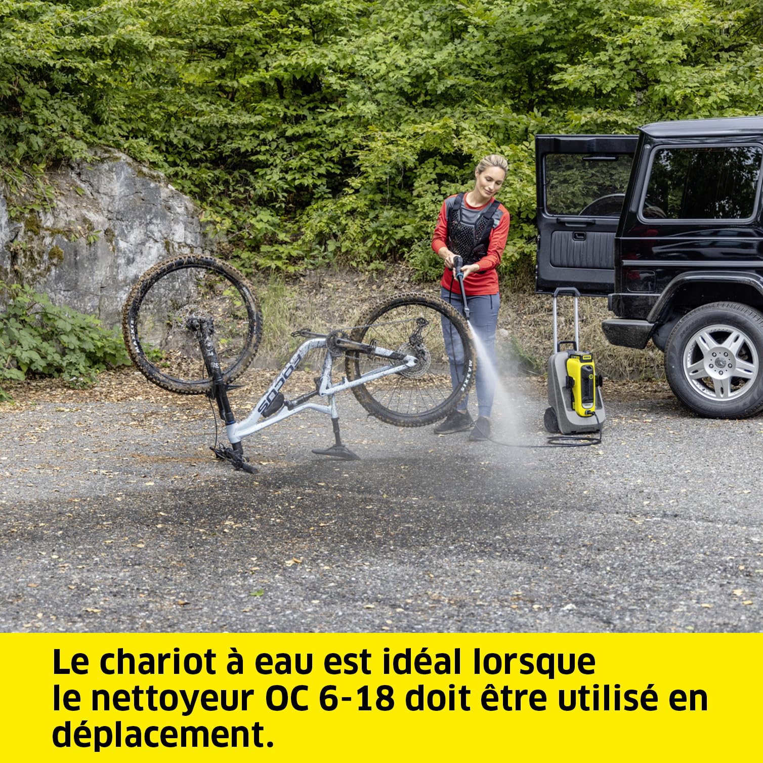 Kärcher Chariot à Eau WT 12 l, Avec Grandes Roues et Poignée Télescopique, Étanche, Accessoire d'Origine pour le Nettoyeur Sans Fil Moyenne Pression OC 6-18 de Kärcher