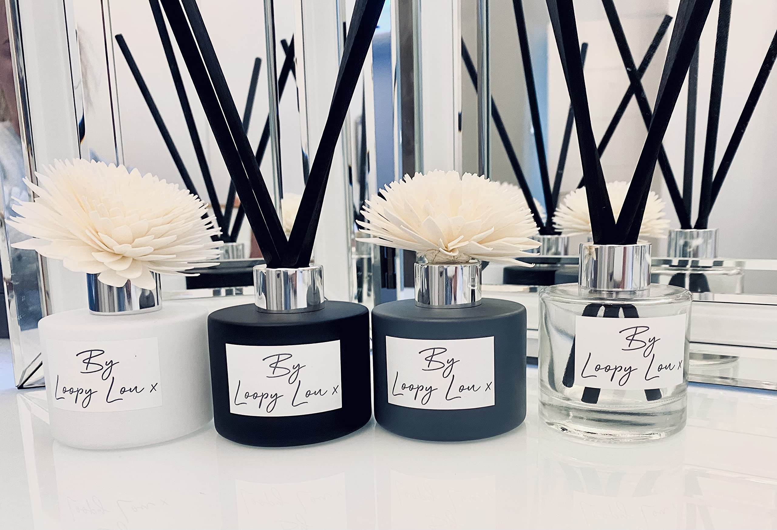 60 Second Makeover Limited Tonka Vanilla And Myrrh Luxury Flower Reed Diffuser Highly Fragranced Scented Reed Diffusers For Home Room Fresheners For Home Fragrance Air Freshener - White