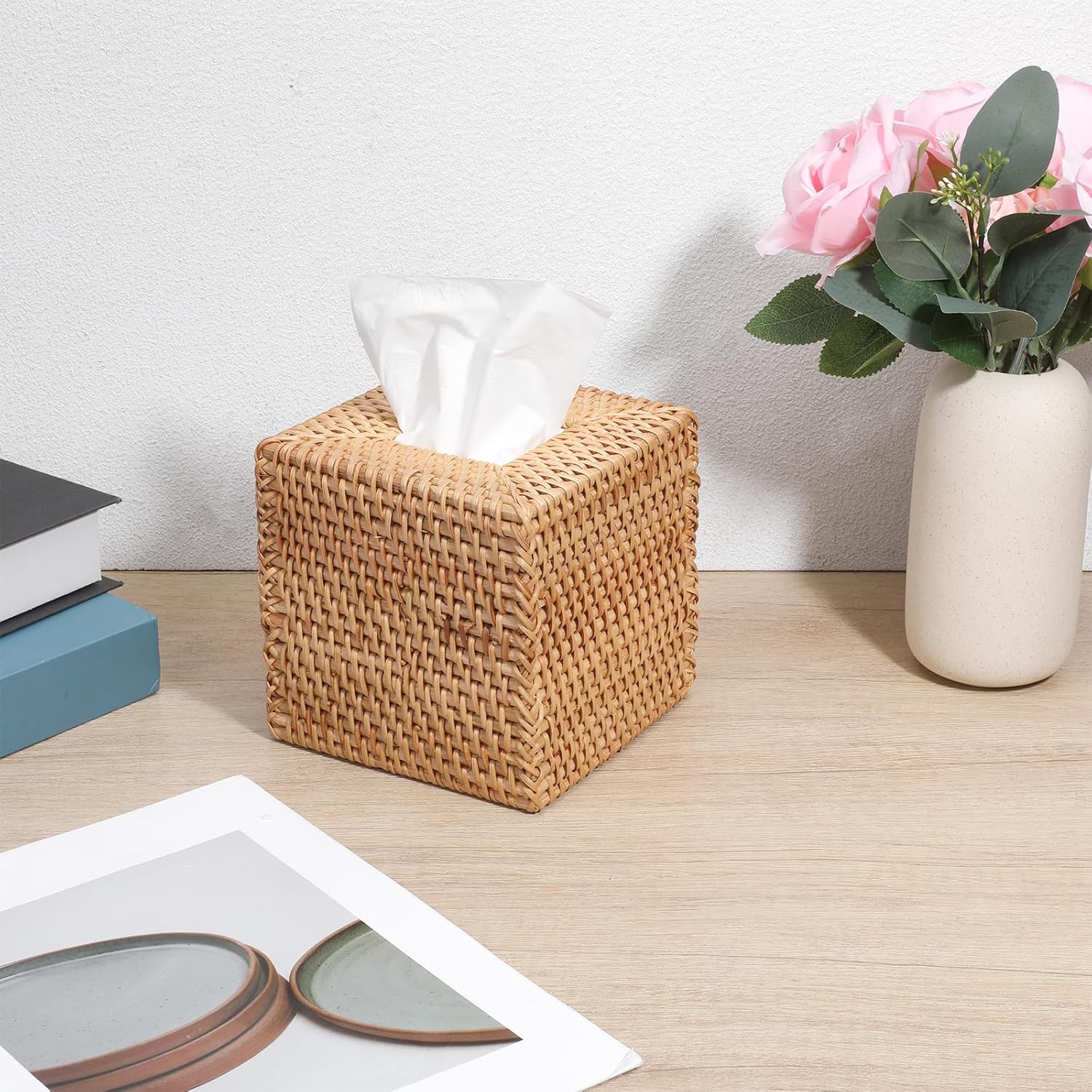 SHENLIU 2 Pcs Rattan Tissue Box Cover Natural Woven Facial Napkin Holder Square 5.7 x 5.7 x 5.7Inch Handmade Wicker Napkin Box Holder, Rustic Decorative on Table and Bathroom, Office, Boho Decorative