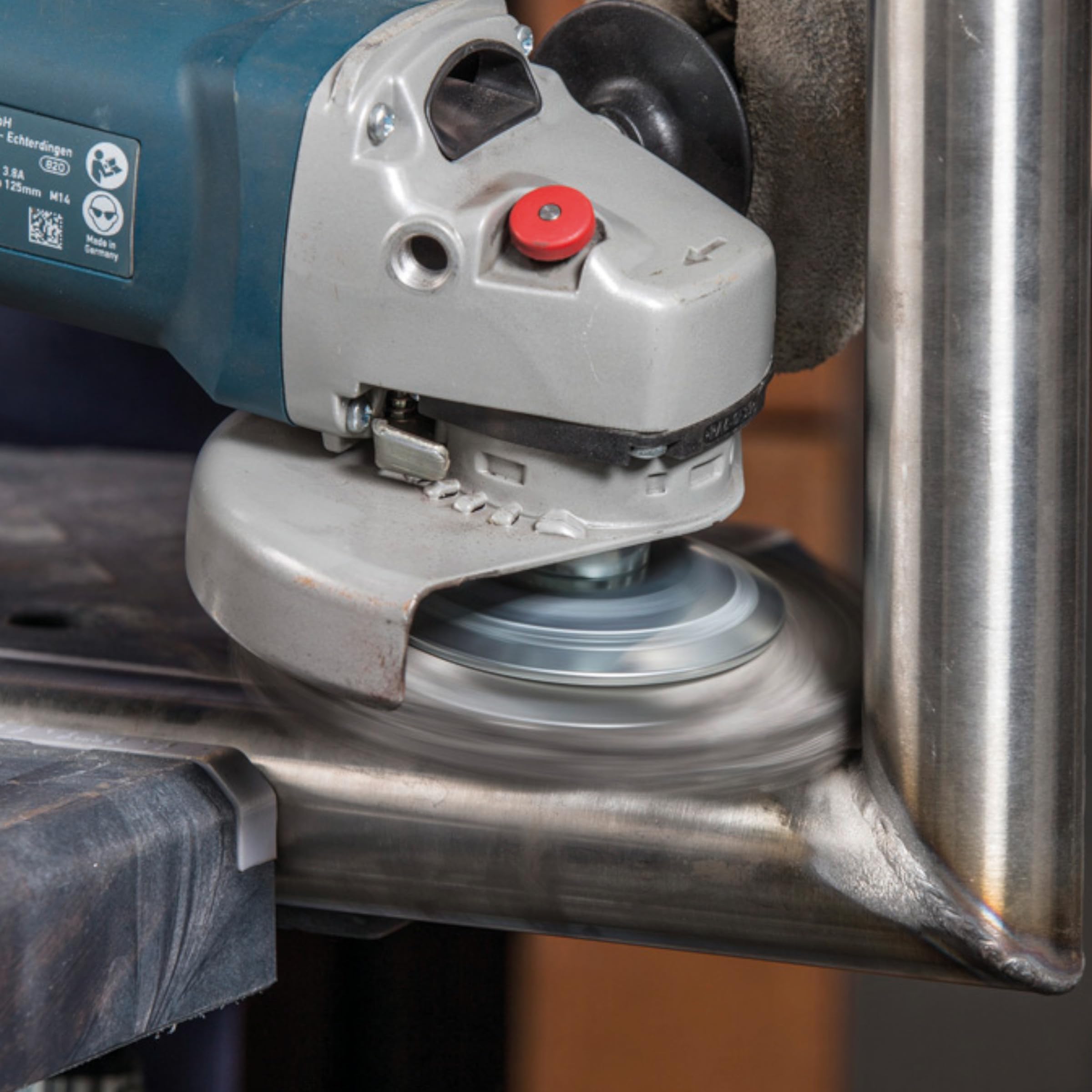 RHODIUS EKBW | 1x Stück Ø 100 mm Kegelbürste Edelstahl | gewellter Draht 0,3 mm, M14, Drahtbürste Winkelschleifer, Reinigungsbürste, Stahlbürste