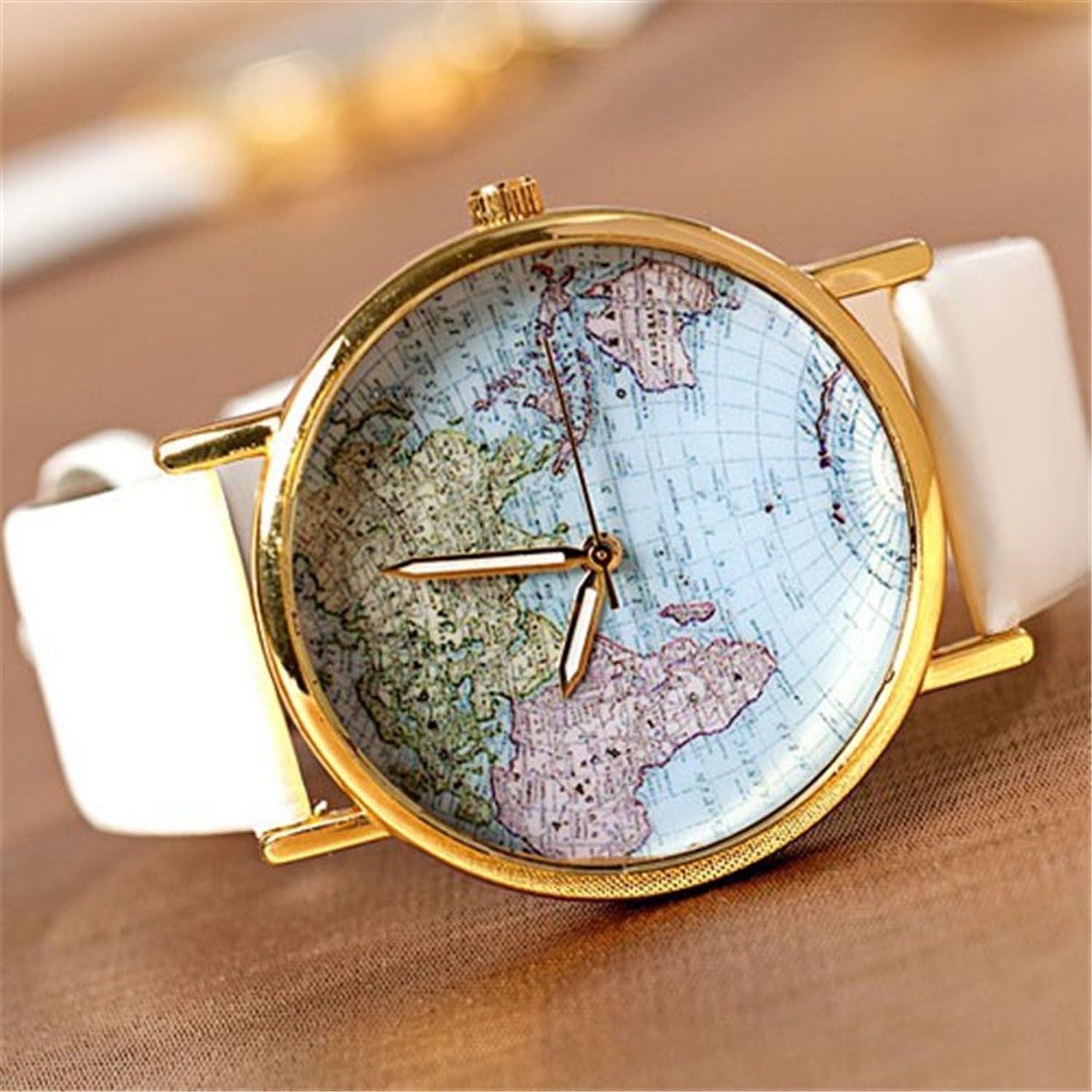 Ladies Great Case Bracelet Quartz Wrist Watch Elegant Classic World Map Leather