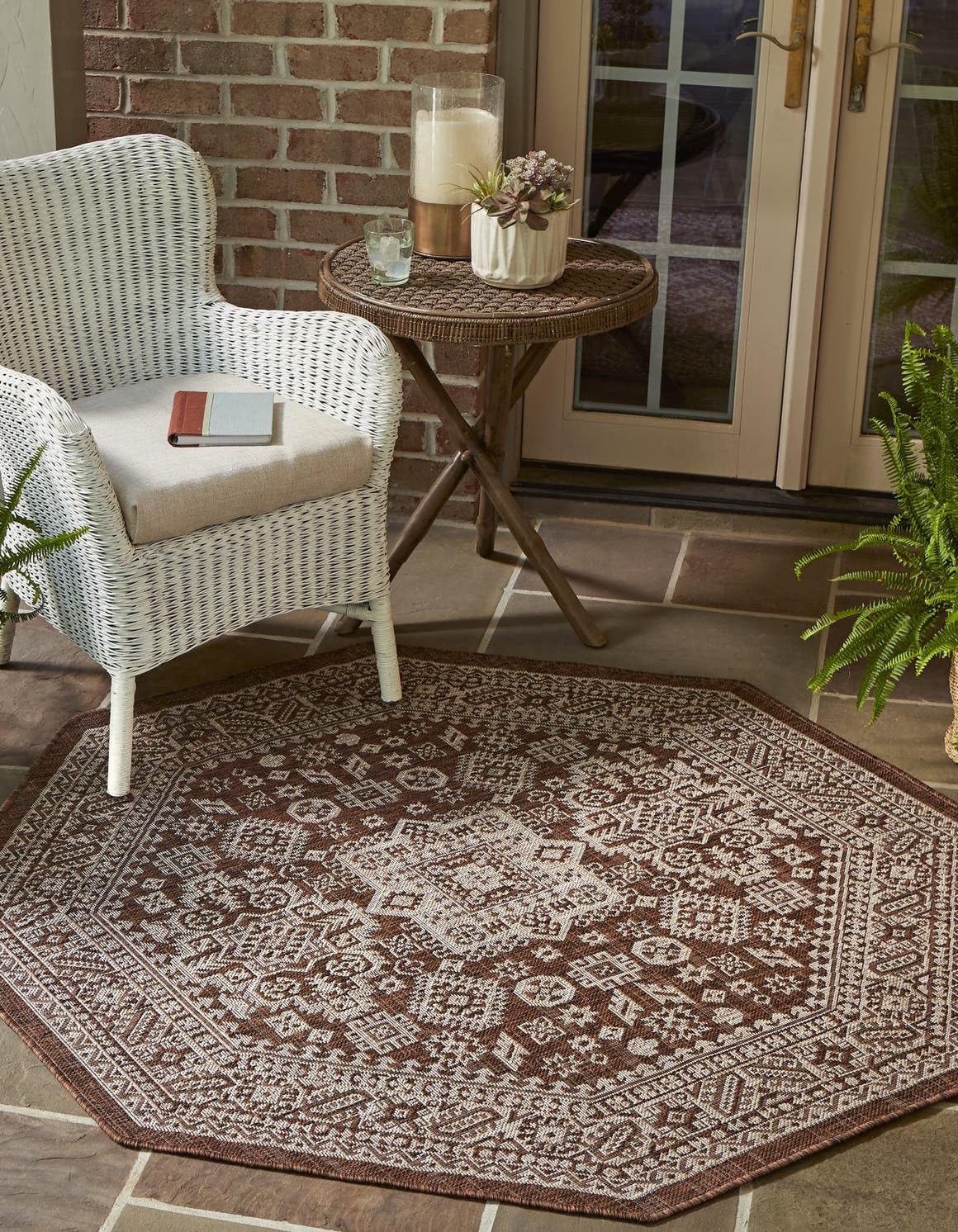Unique Loom Outdoor Aztec Collection Area Rug - Chalca (5' 3" Octagon Brown/Ivory)