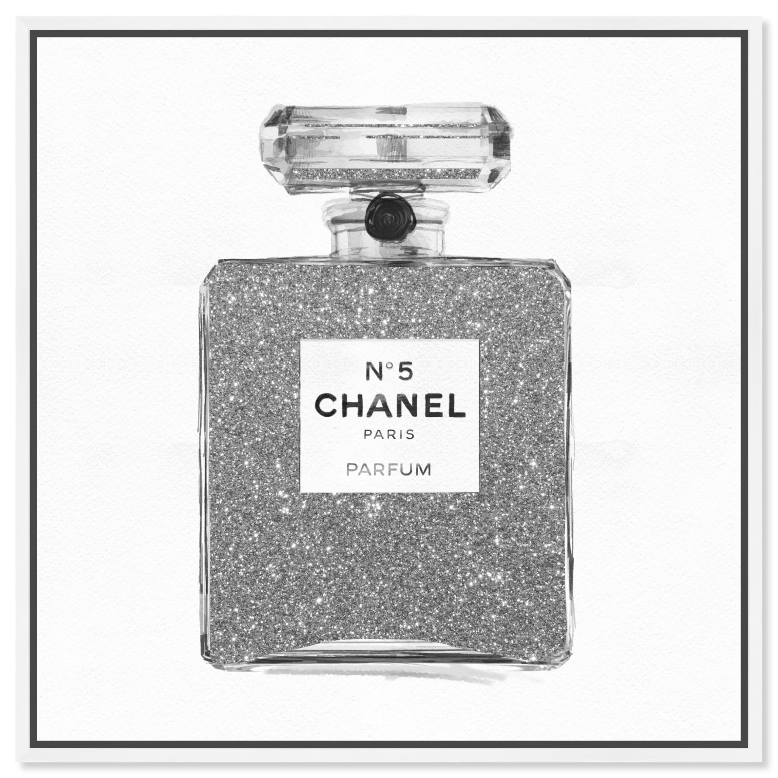 Oliver Gal N°5 CHANEL PARFUM アート作品 Amazon.com: Oliver Gal Silver Classic Number 5 Canvas Print Wall