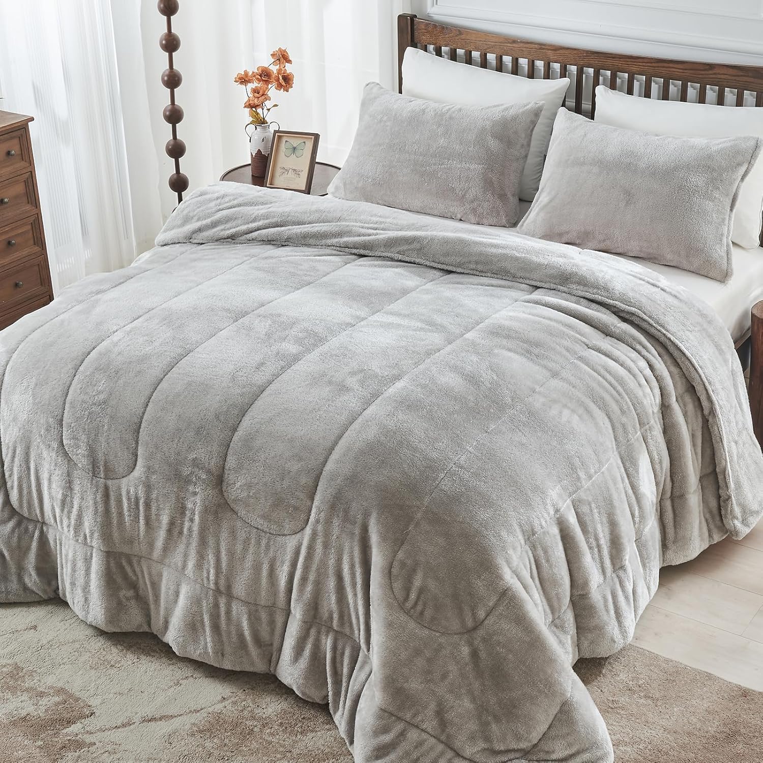 Product image of Faux Fur Comforter Set, Luxury Soft Double Sided Fuzzy Comforter, Fluffy Plush Bedding Comforter Sets for Fall Winter, Cozy Warm, Non-Shedding, 3PC, Queen Size, Light Grey