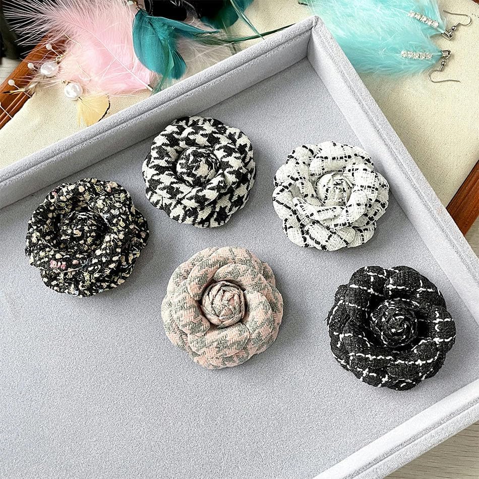 2/5pcs 70mmグリッド女性のためのぬいぐるみピンクのブローチ アールピーカンパニー R.P.