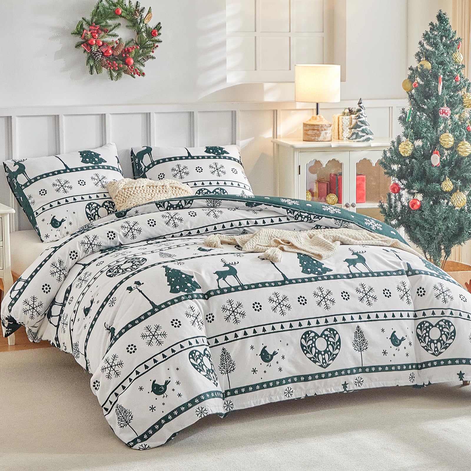 Tokokimo Christmas Bed Linen 200 x 200 cm 3-Piece + 2 Pillowcases 80 x 80 — image 1