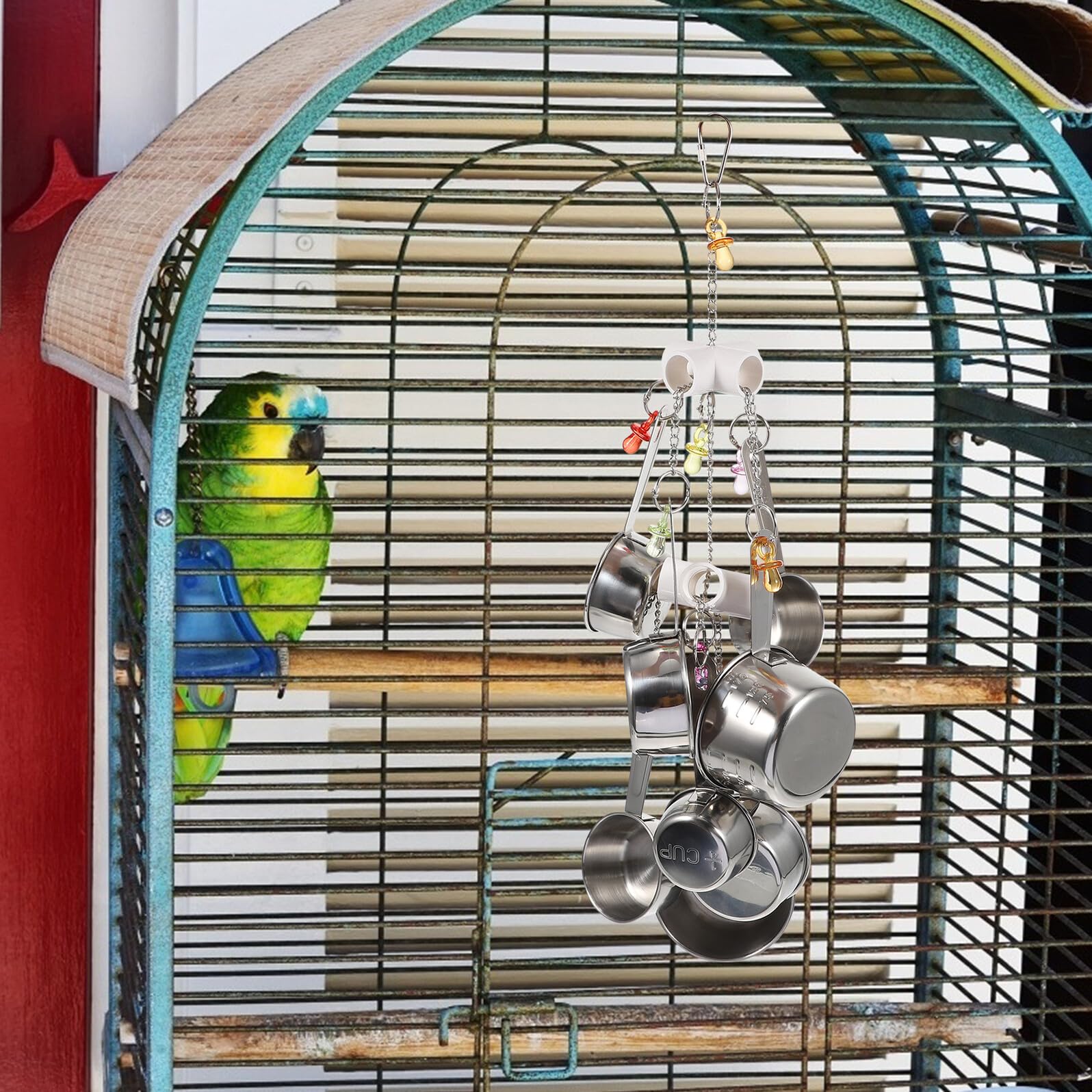 TEHAUX Vogelspielzeug Kauspielzeug zum Aufhängen aus Edelstahl, 1 Stück | Papageienkäfig Zubehör, Geeignet für Spiel und Knabbern, mit Sitzstange für Vögel