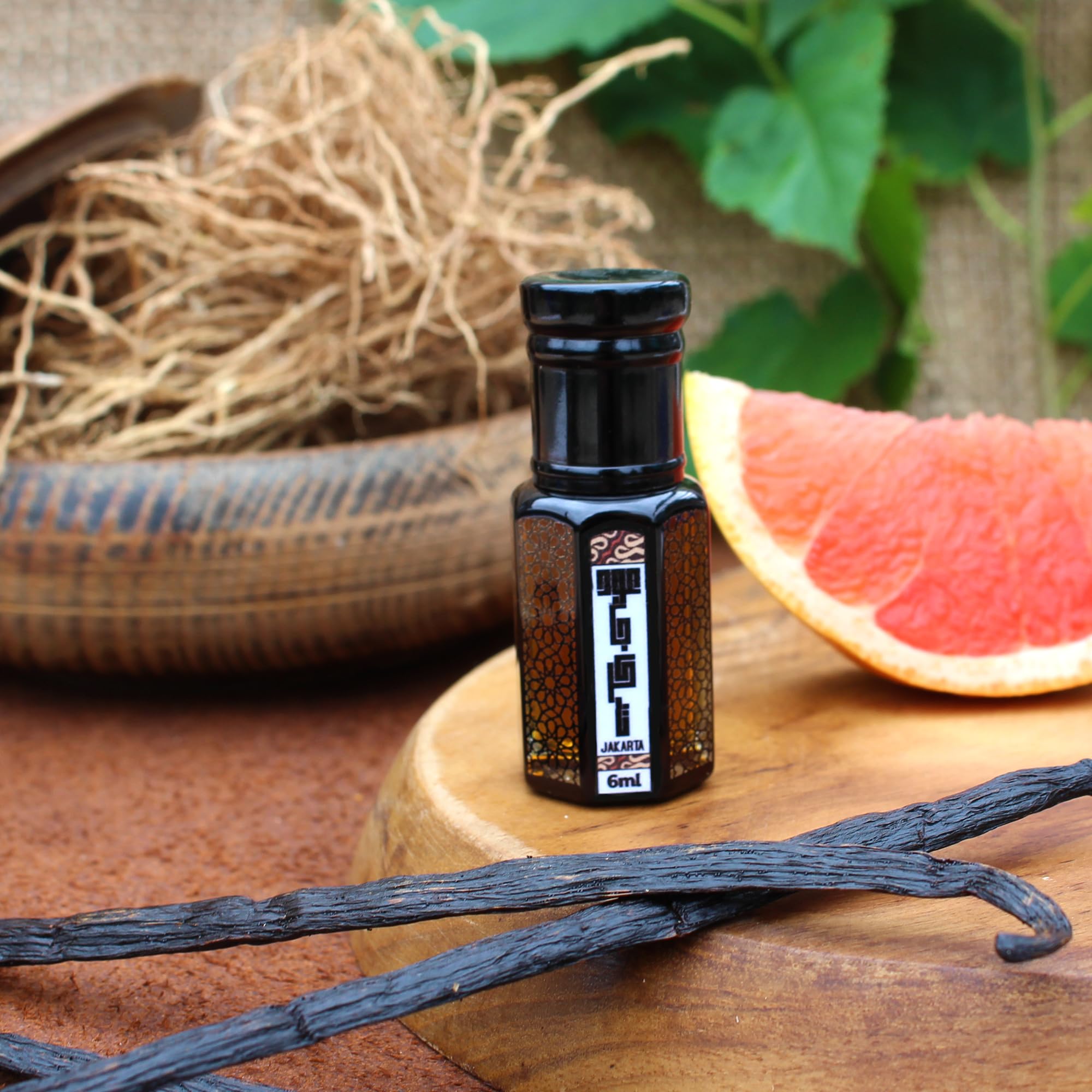 Al-Jakarta Attar oil for men | Indonesian Teakwood fragrance | Vetiver | 100% Natural || Made in Canada - Muslim Cosmetics - Al Jakarta ATTAR (6ml)